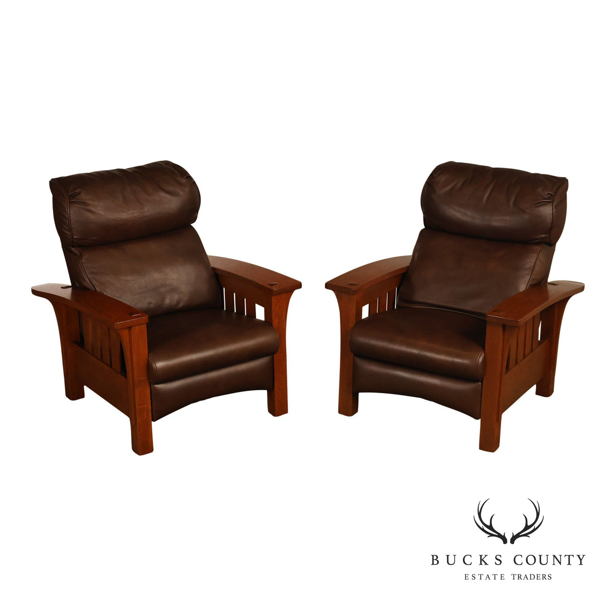 Stickley Mission Collection Pair of Bustle Back Bow Arm Morris Recliners