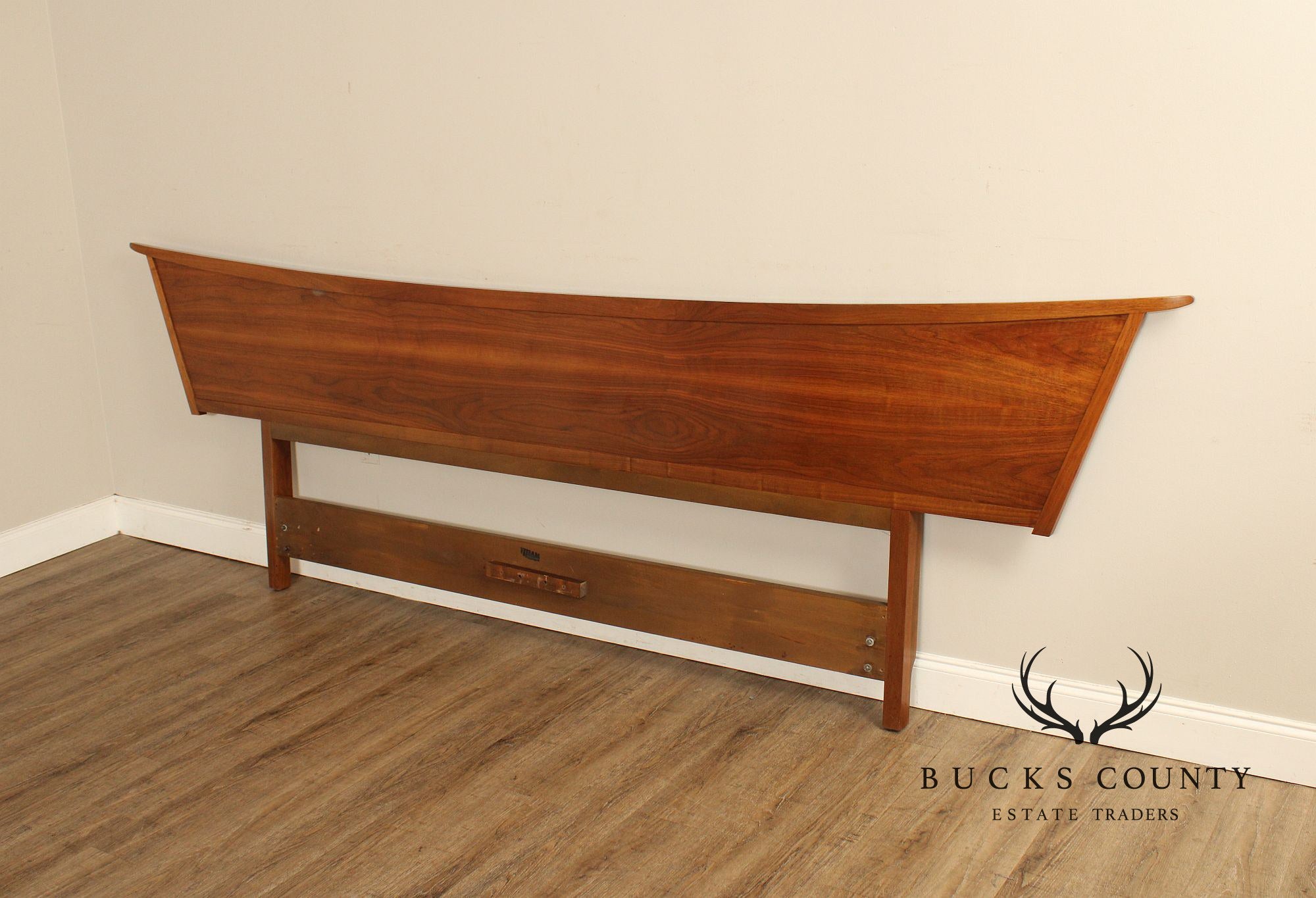 George Nakashima For Widdicomb 'Origins' King Size Walnut Headboard