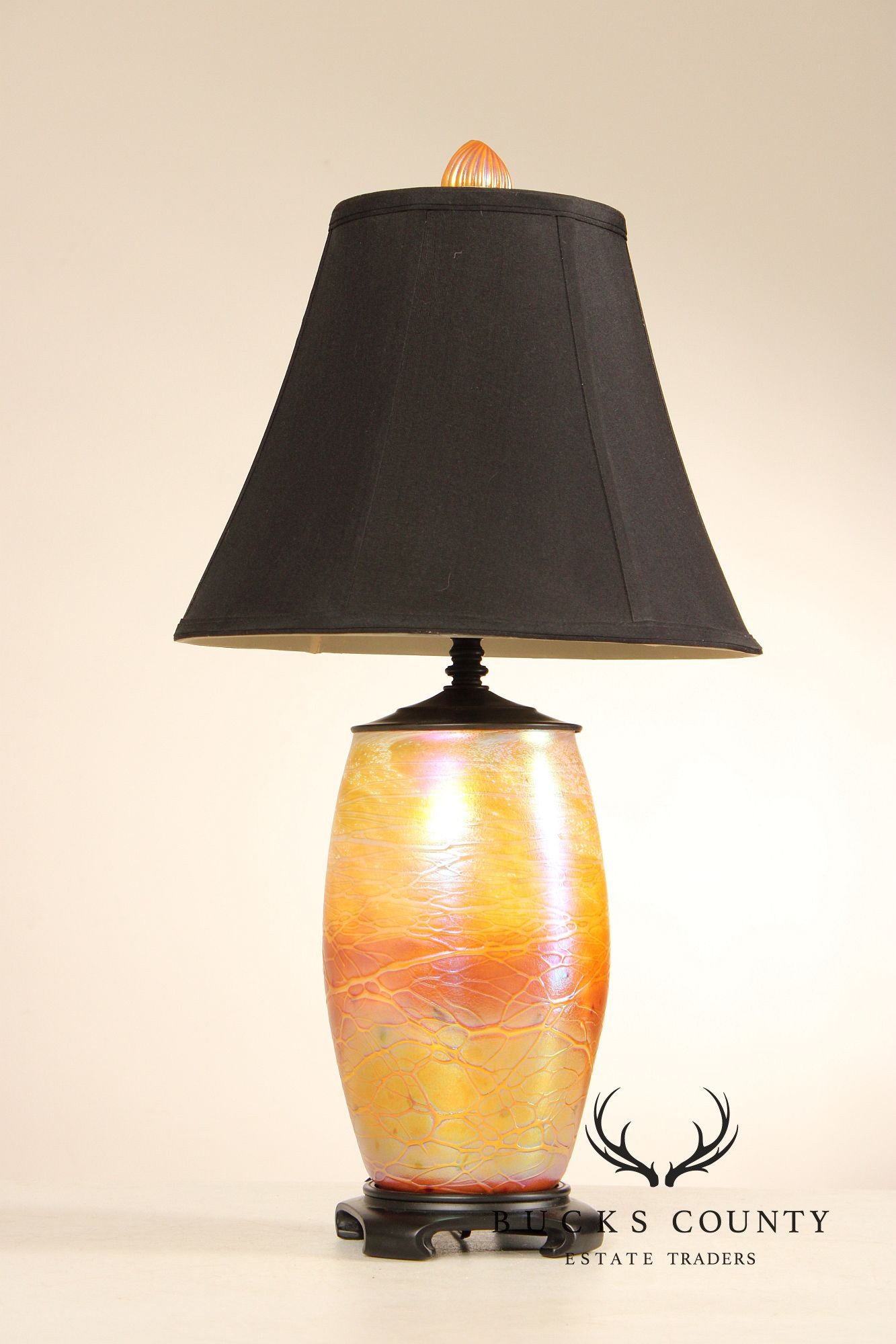 Contemporary Art Glass Vasiform Table Lamp