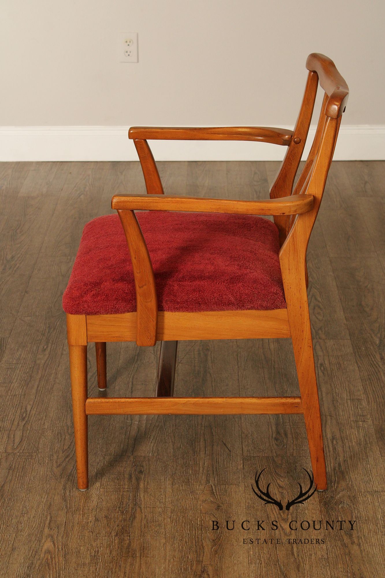 Mid Century Modern Set of Six Walnut Dining Chairs