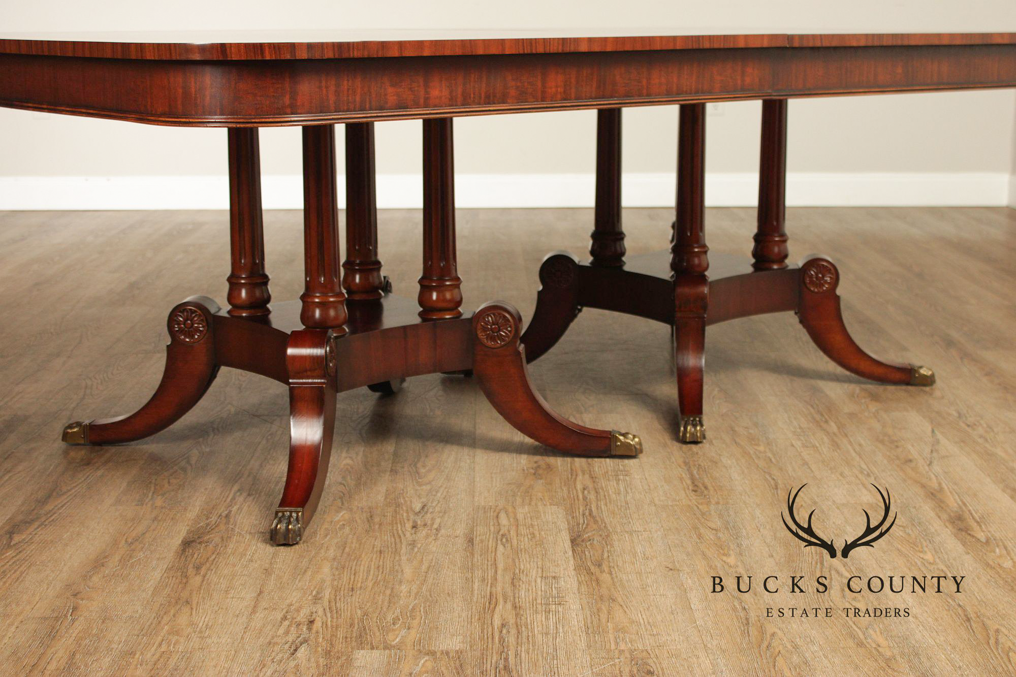 Henredon Natchez Mahogany Double Pedestal Dining Table With Three Leaves