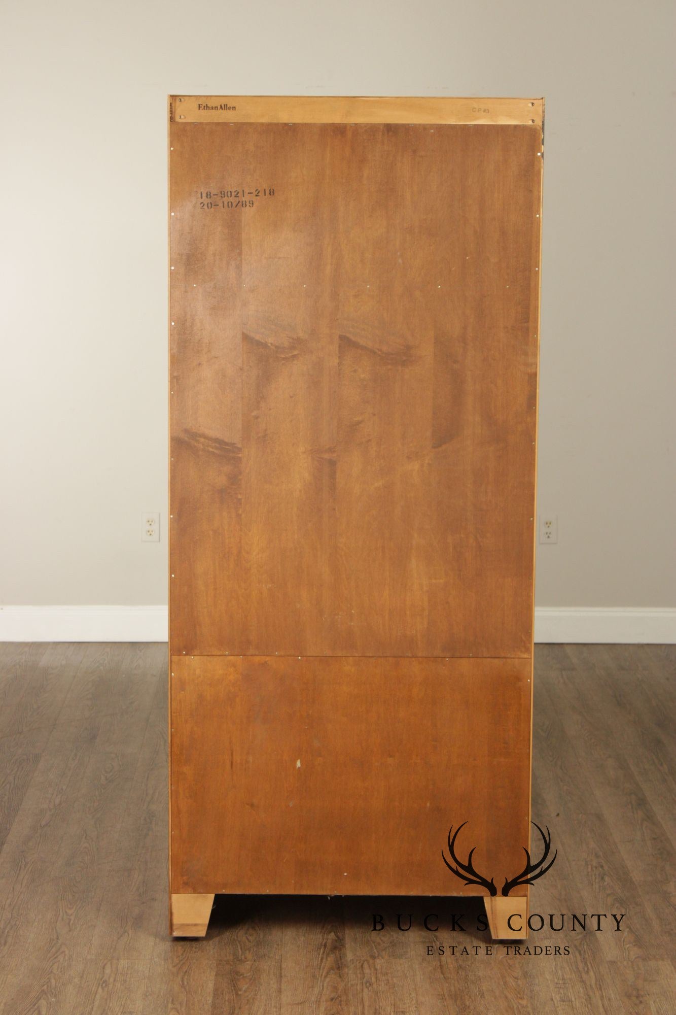 Ethan Allen 1776 Collection Traditional Maple Bookcase