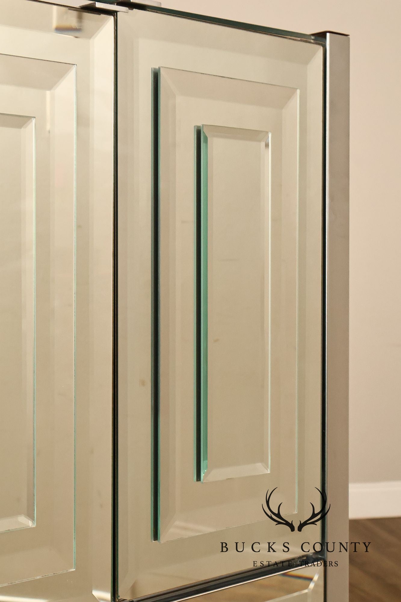Ello Hollywood Regency Mirrored Armoire