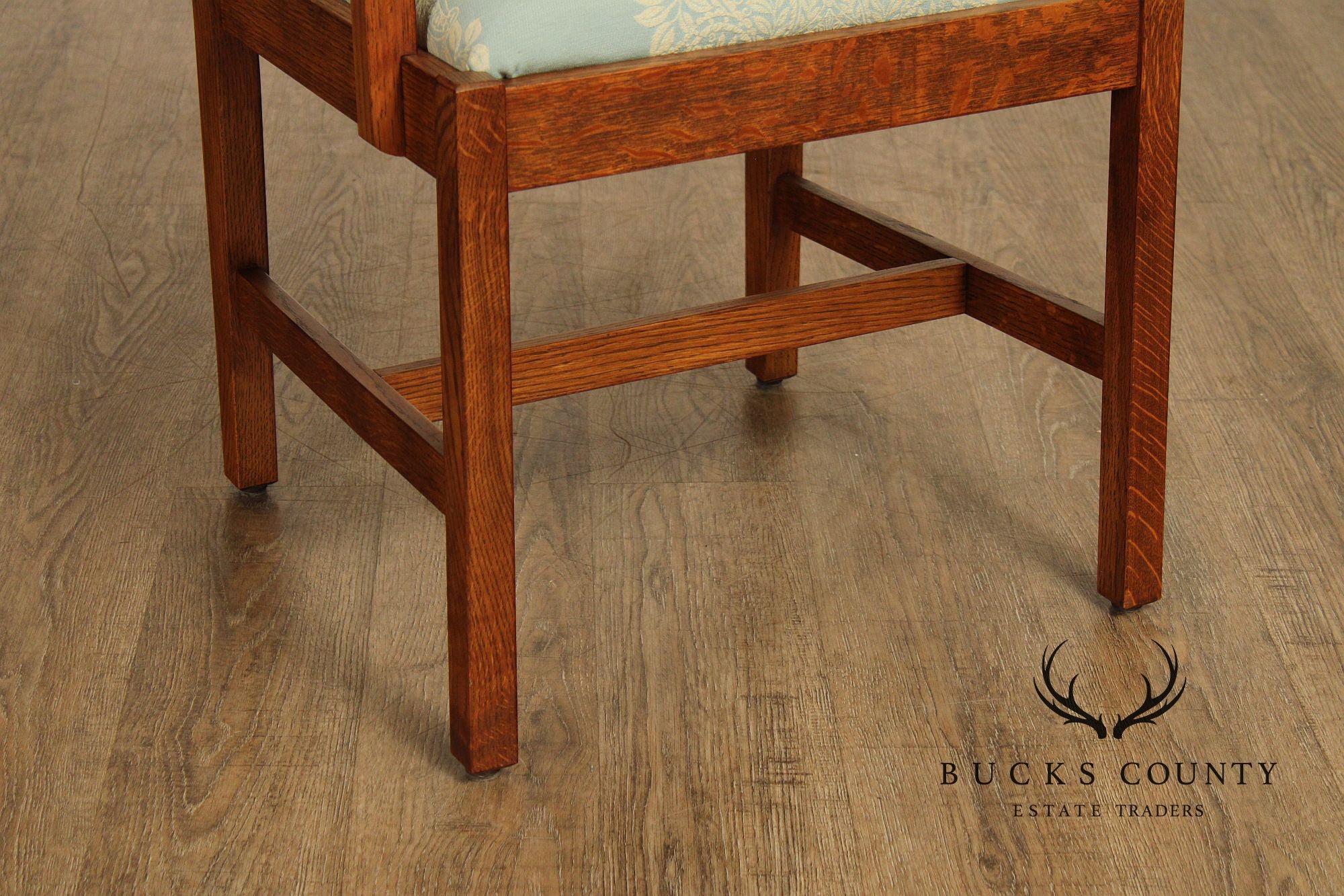 Stickley Mission Collection Set Of Eight Oak Dining Chairs