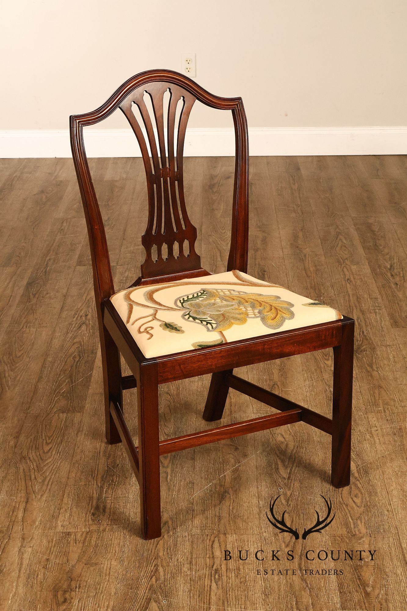 Chippendale Style Set of Eight Crewel Upholstered Mahogany Dining Chairs