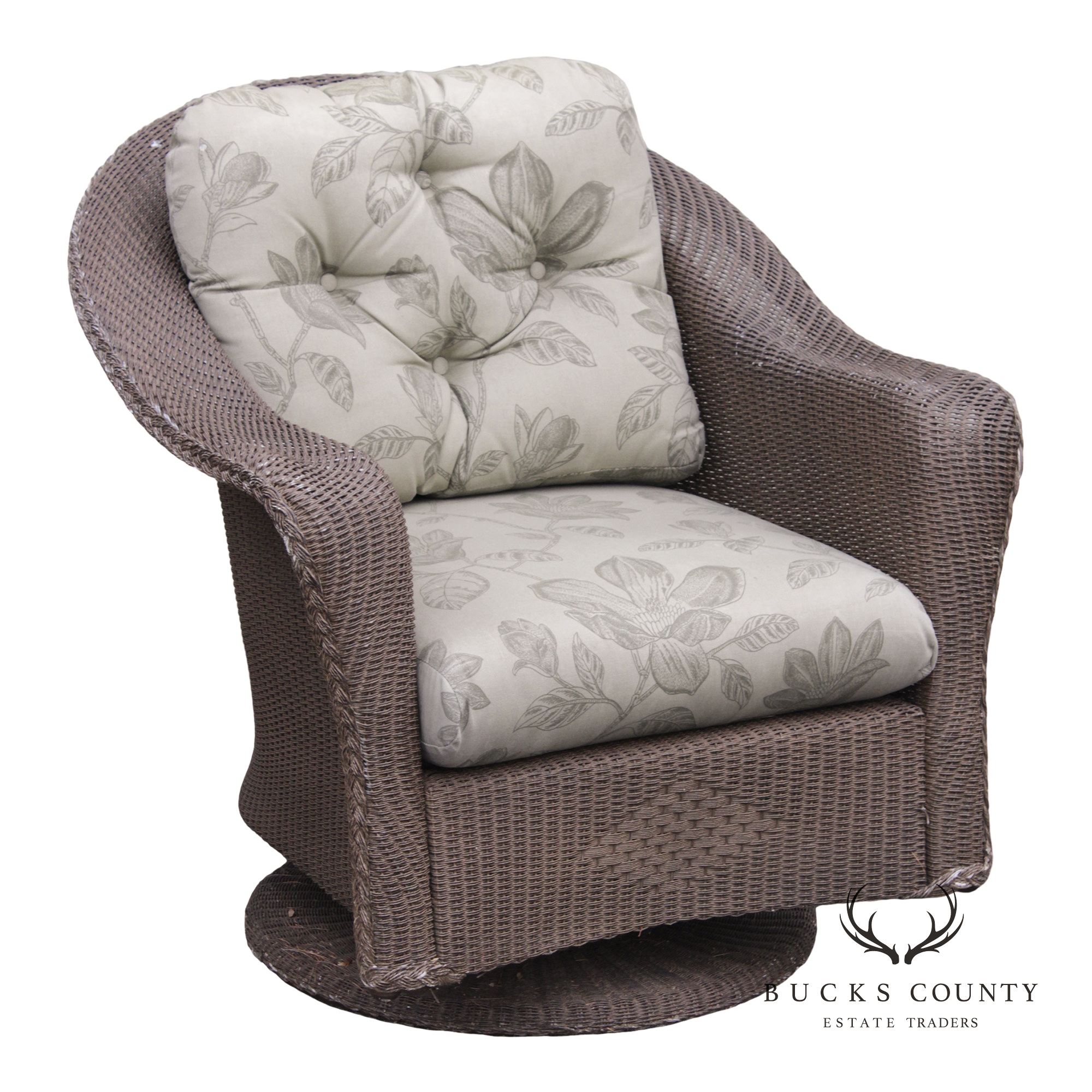 Lloyd Loom Outdoor Swivel Rocking Wicker Lounge Chair