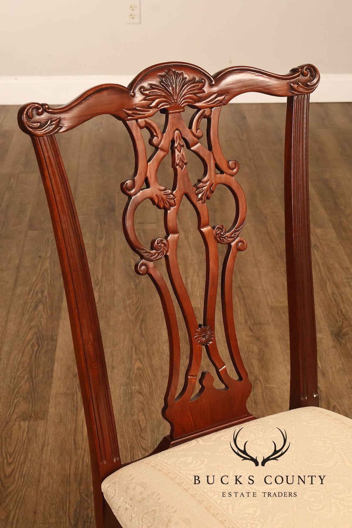 Ethan Allen '18th Century Mahogany' Set of Eight Dining Chairs