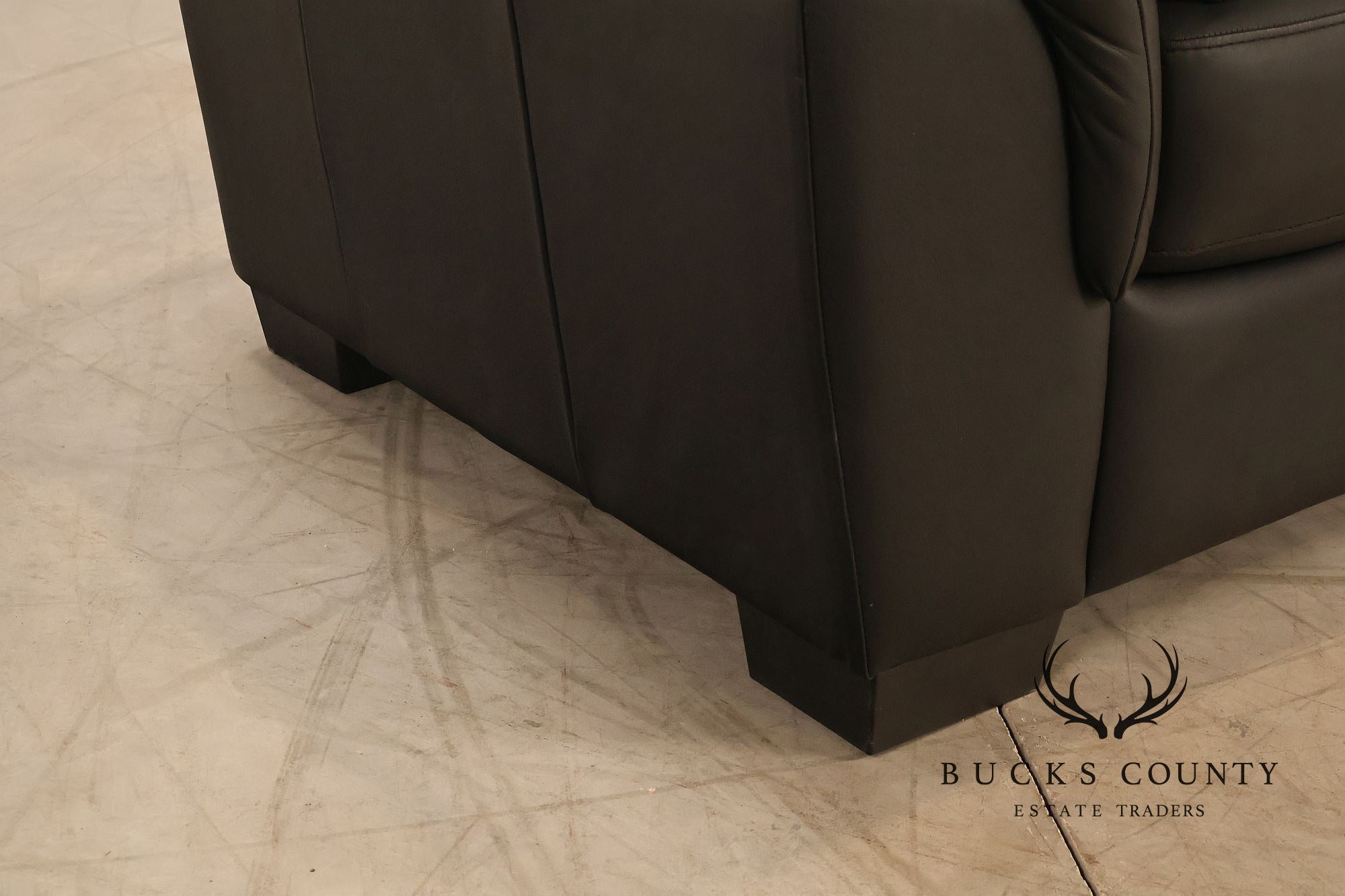 Italsofa Contemporary Black Leather Club Chair