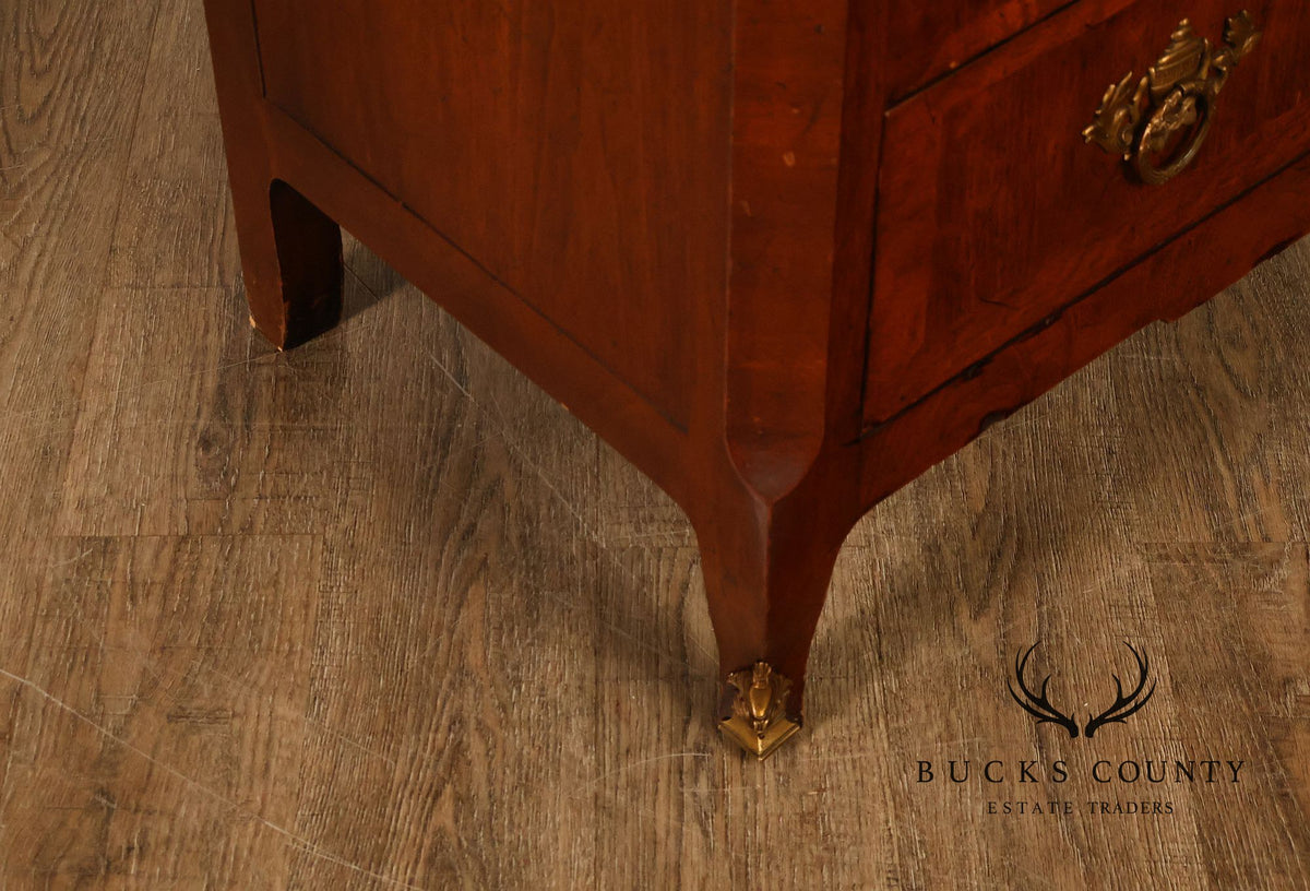 Henredon French Louis XV Style Walnut Chest of Drawers