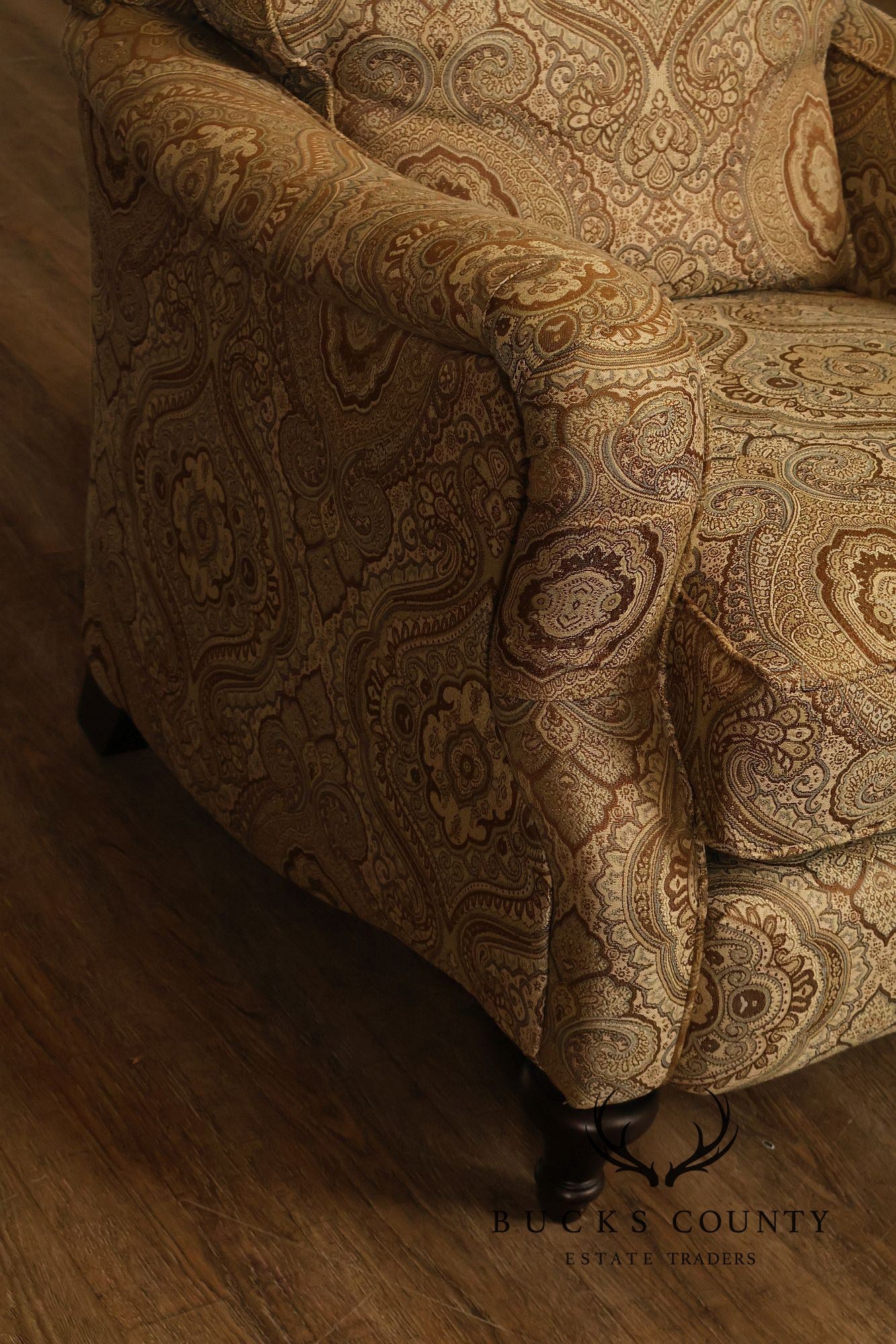 Bassett Traditional Style Upholstered Lounge Chair