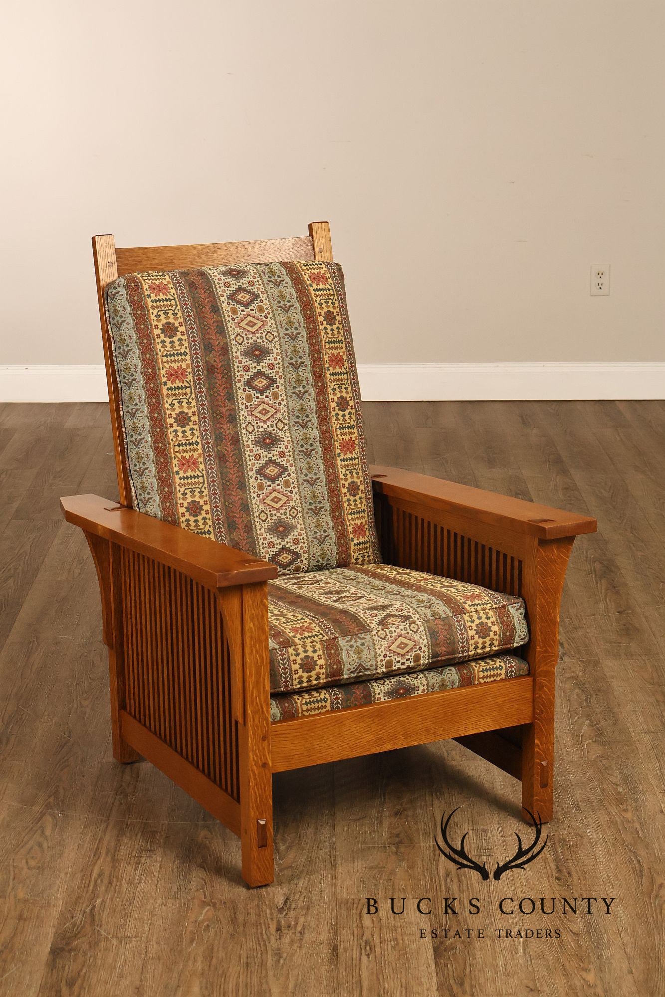 Stickley Mission Collection Oak Compact Morris Chair With Loose Cushions