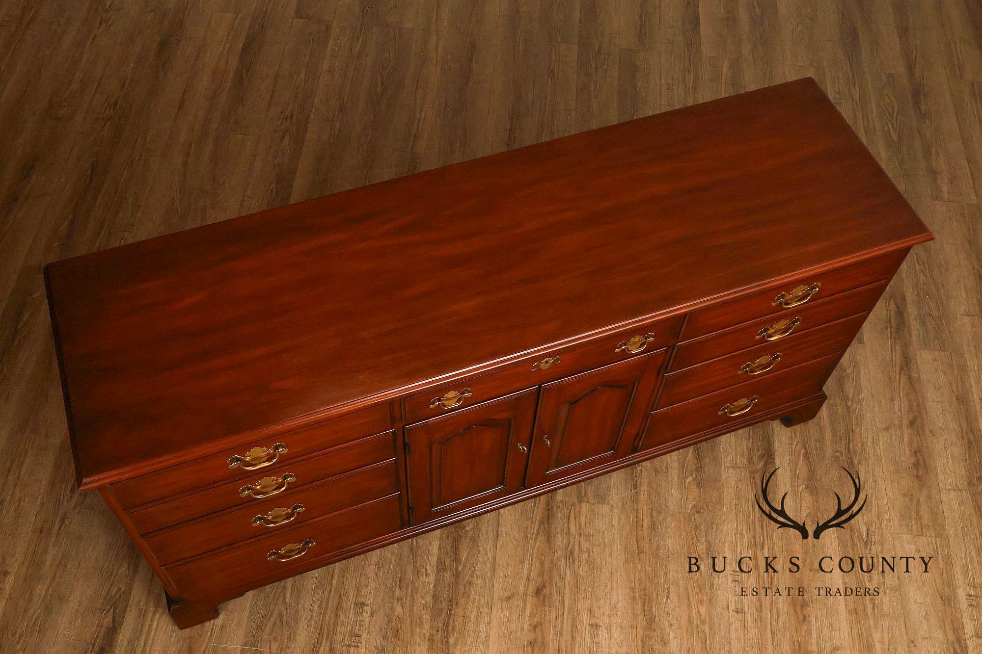 Henkel Harris Virginia Galleries Cherry 9 Drawer Dresser