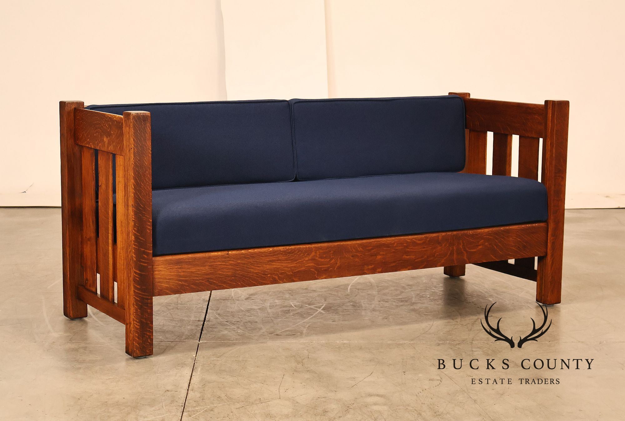 Phoenix Mission Style Quarter Sawn Oak Plank Sofa With Blue Cushions
