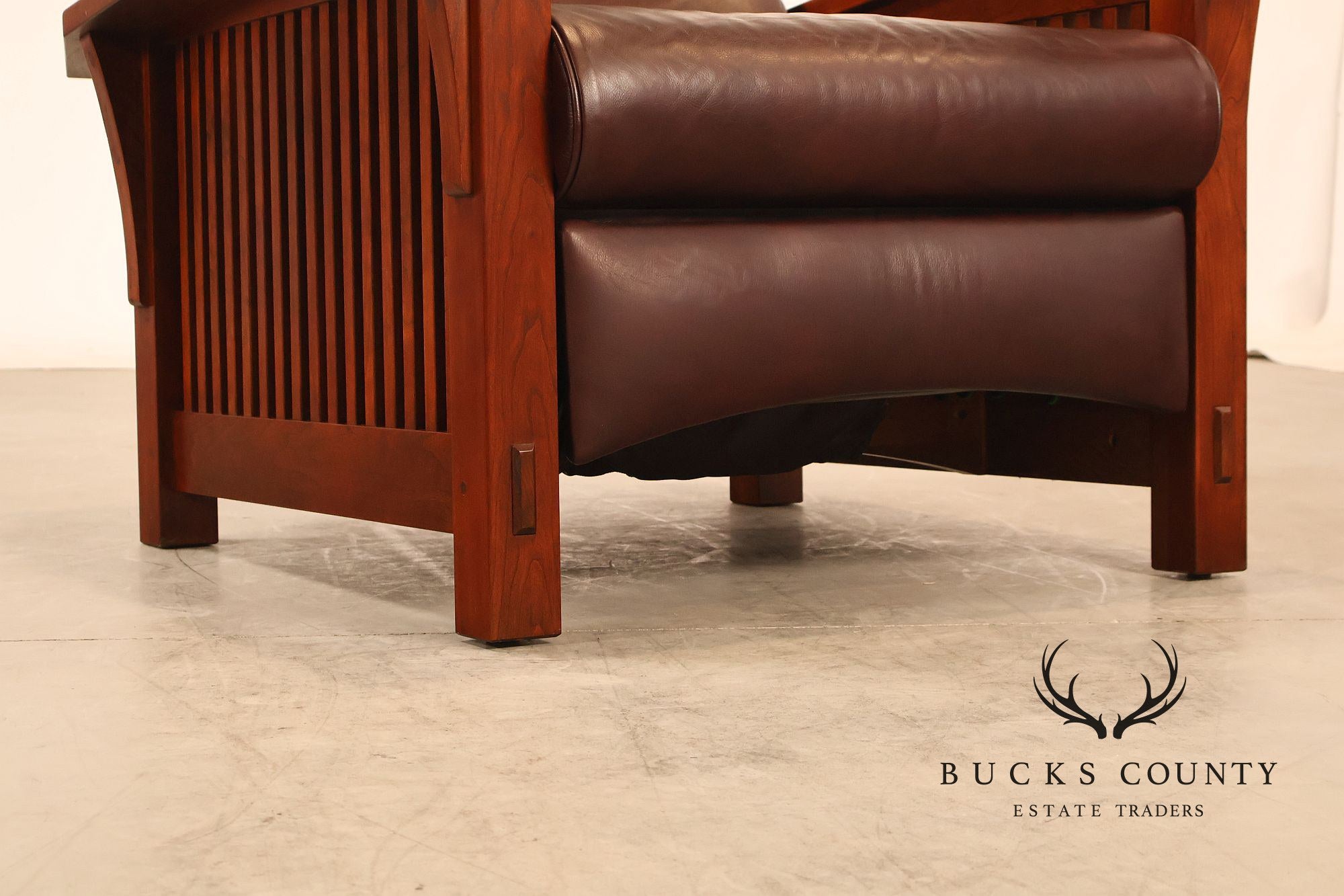 Stickley Mission Collection Cherry Spindle Morris Recliner