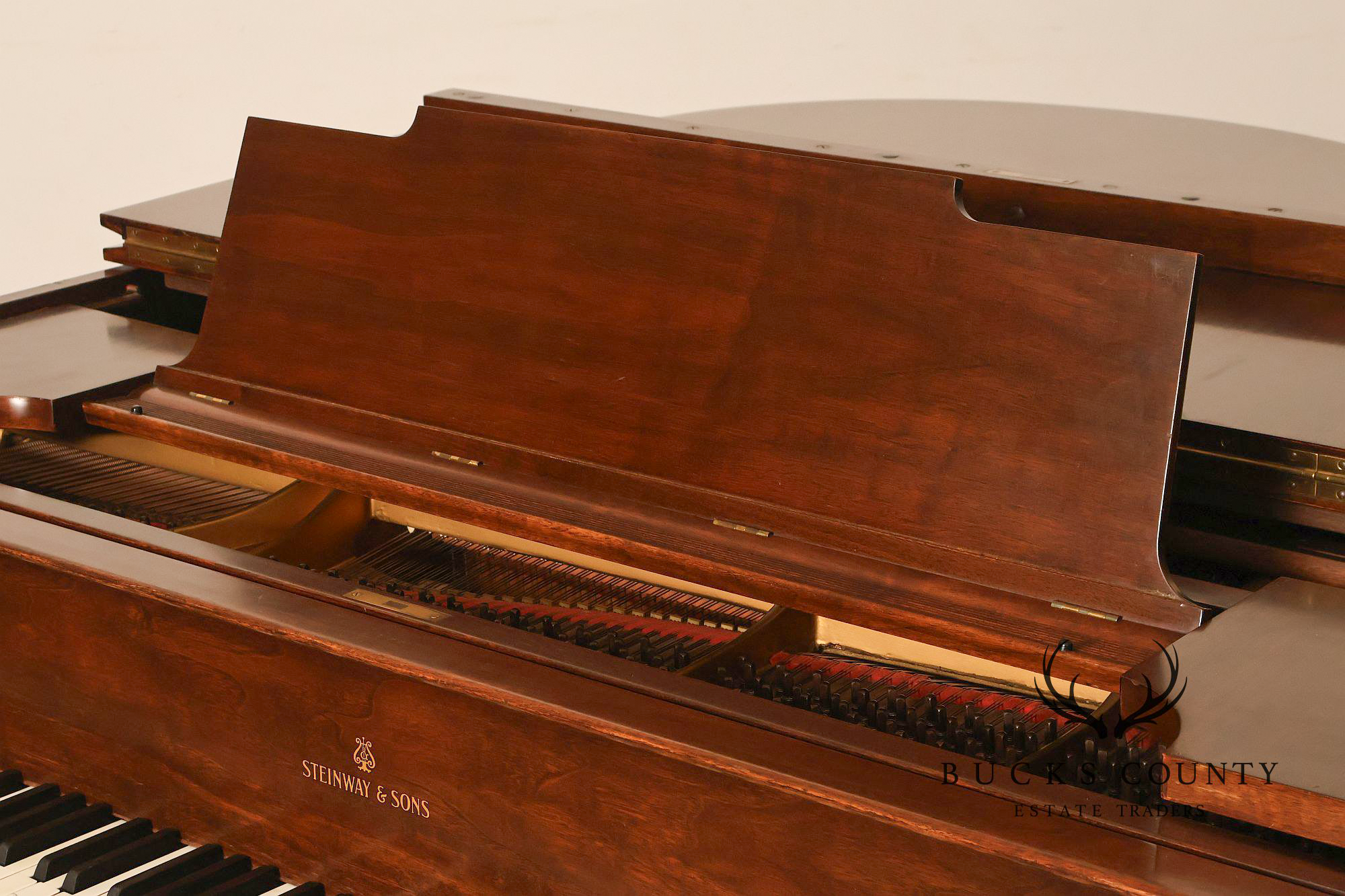 1929 Steinway & Sons Model M Vintage Walnut Grand Piano With Bench