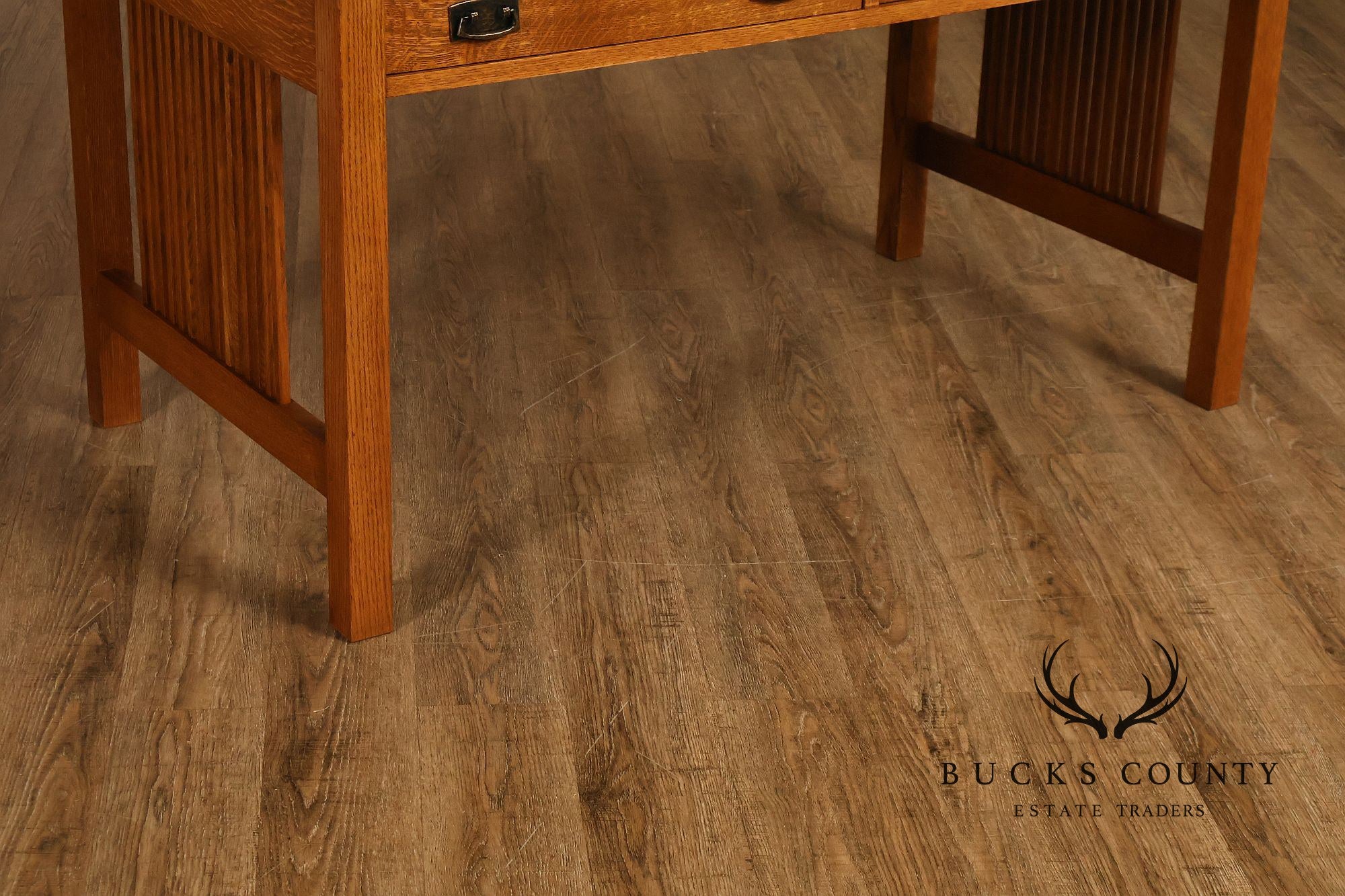 Stickley Mission Collection Oak Spindle Desk with Hutch