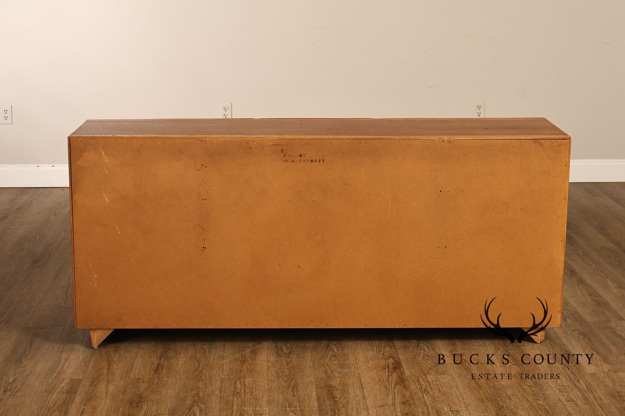 Lane Mid Century Modern Walnut 9 Drawer Dresser