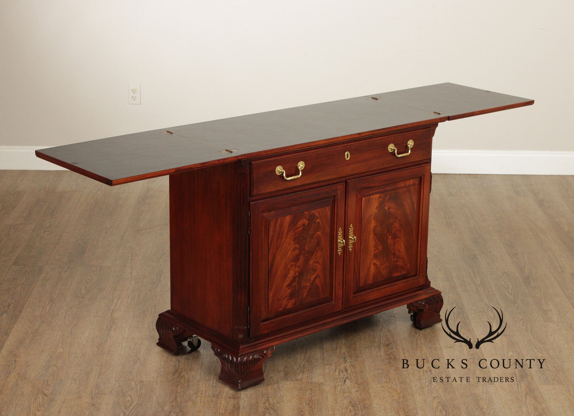 Thomasville Georgian Style Mahogany Flip Top Server