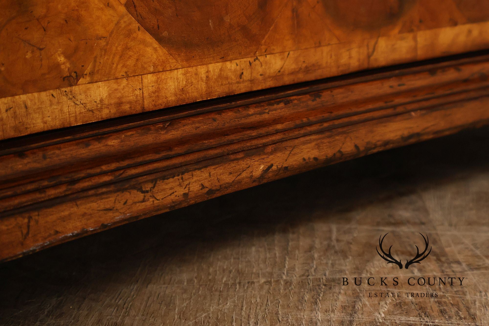 Jonathan Charles Oyster Chest of Drawers