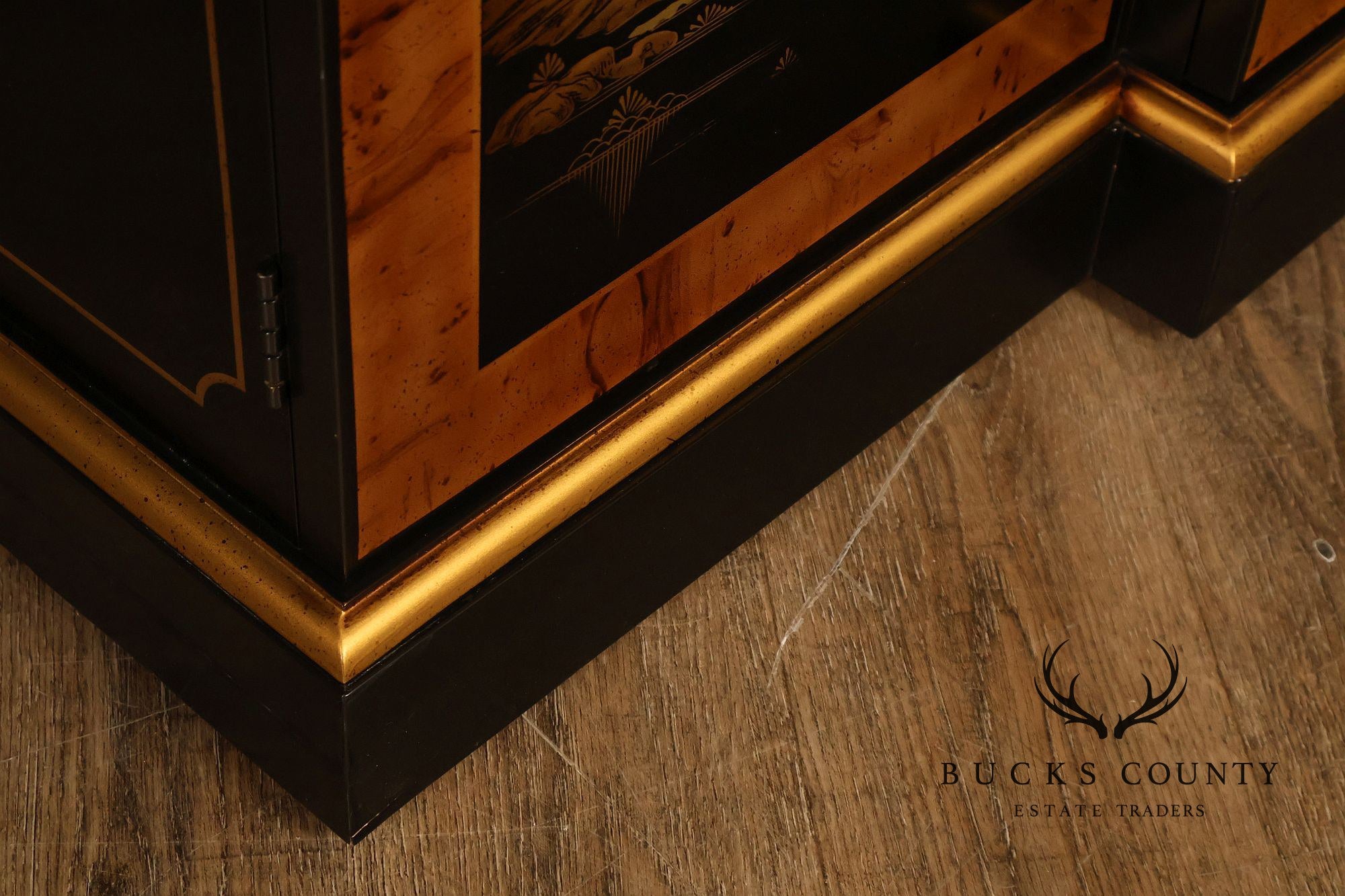 Drexel Asian Style Chinoiserie Display Cabinet Breakfront