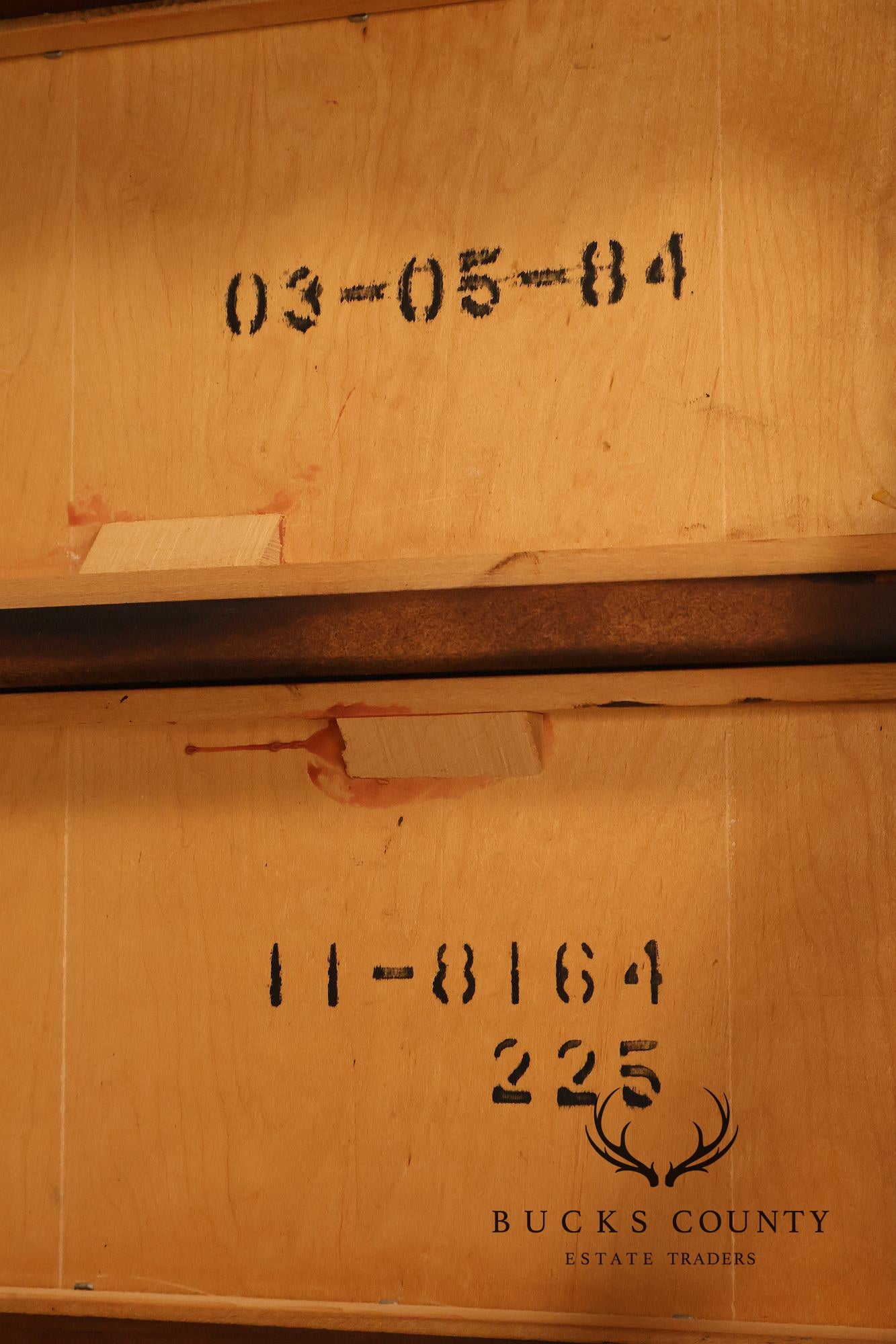 Ethan Allen Vintage Queen Anne Style Cherry Drop Leaf Side Table