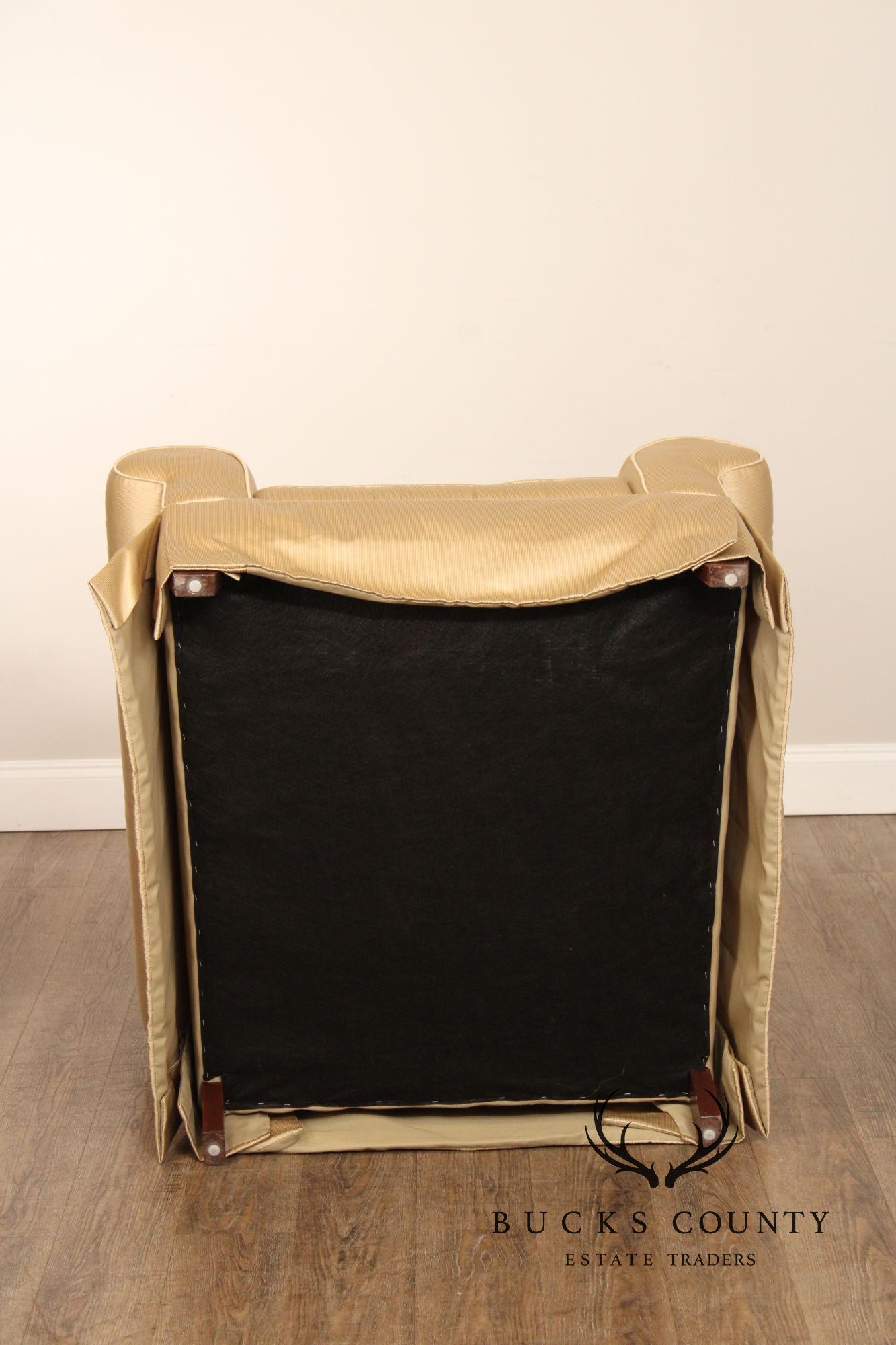 Alexandria Classic Rolled Arm Lounge Chair