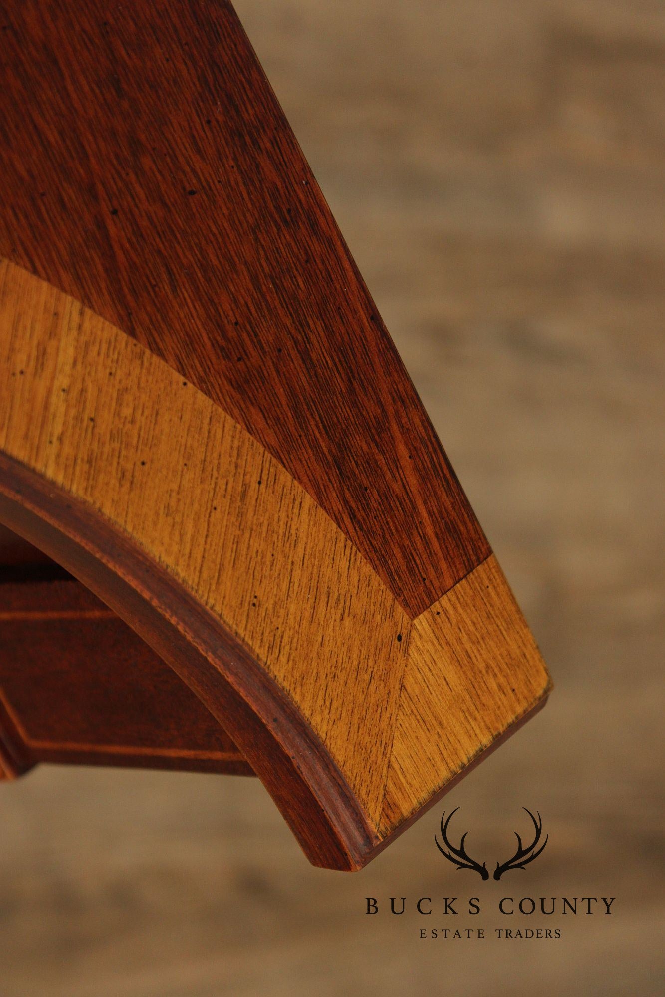 Thomasville The Mahogany Collection Hepplewhite Style Inlaid Console Table