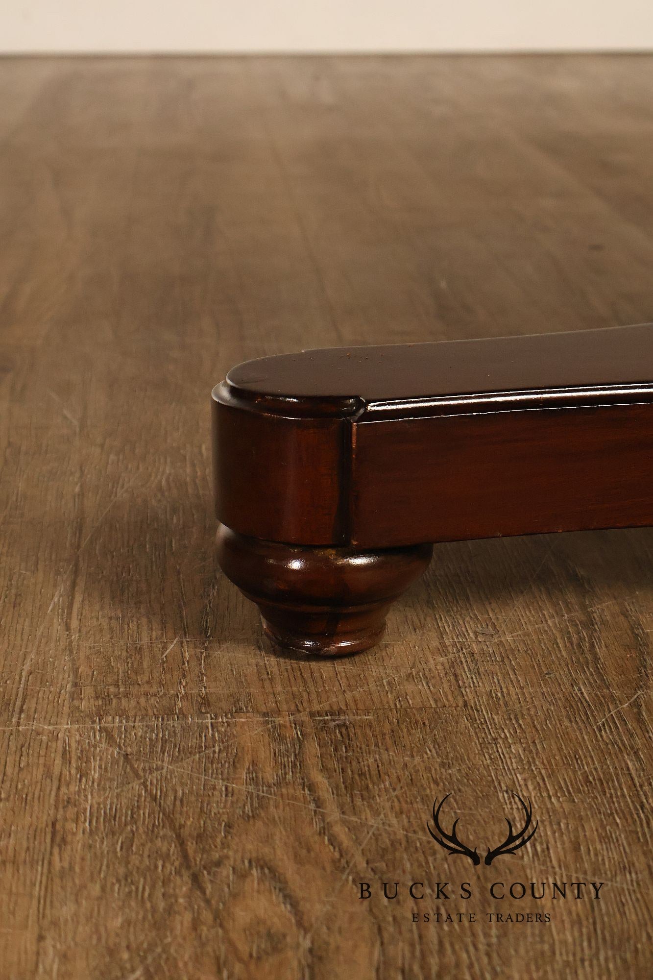 Empire Style 54" Round Mahogany Expandable Pedestal Dining Table