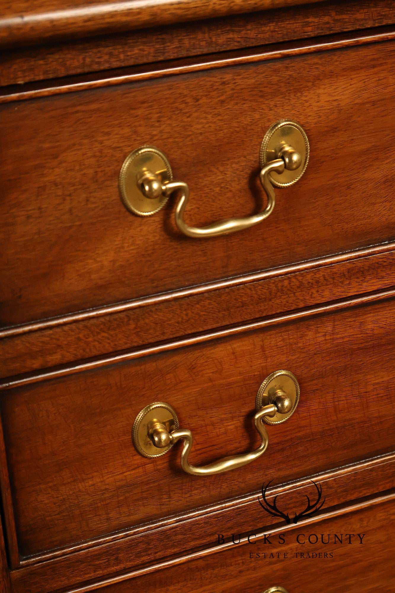 Henkel Harris Georgian Style Mahogany Bedside Chest