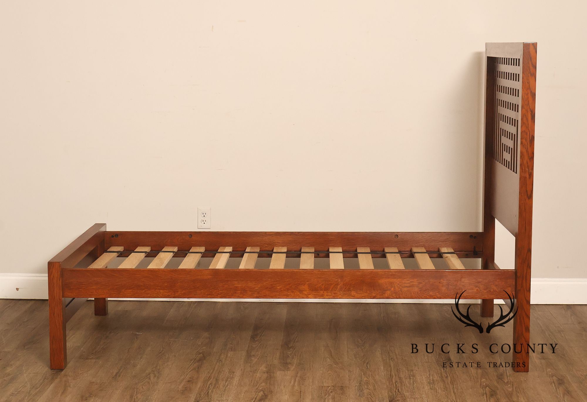 Stickley Antiquities Collection Mission Oak Twin Bed