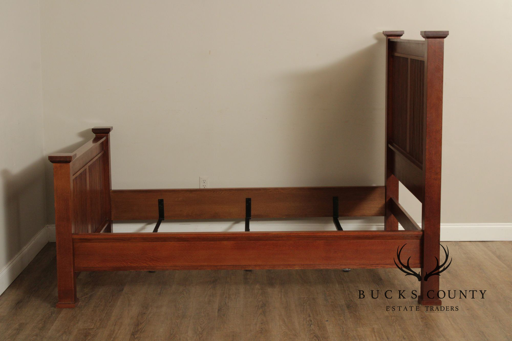 Stickley Mission Collection Queen Size Oak Prairie Spindle Bed