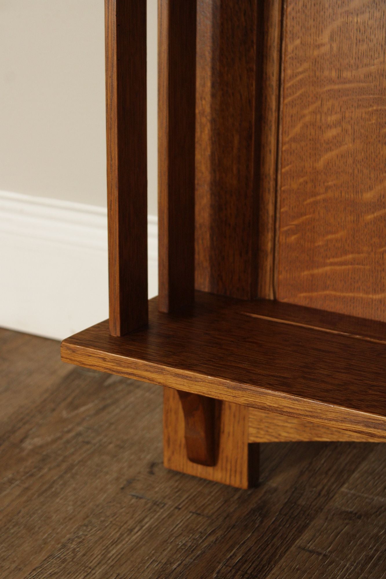 Stickley Mission Collection Oak Plate Rack