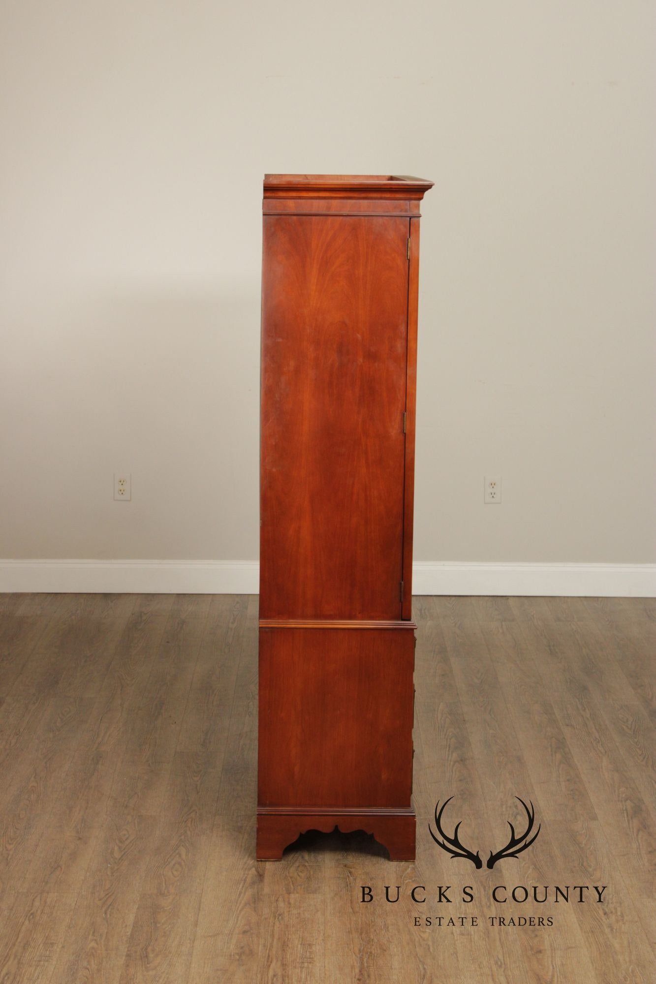 Drexel Chippendale Style Cherry Bookcase Display Cabinet