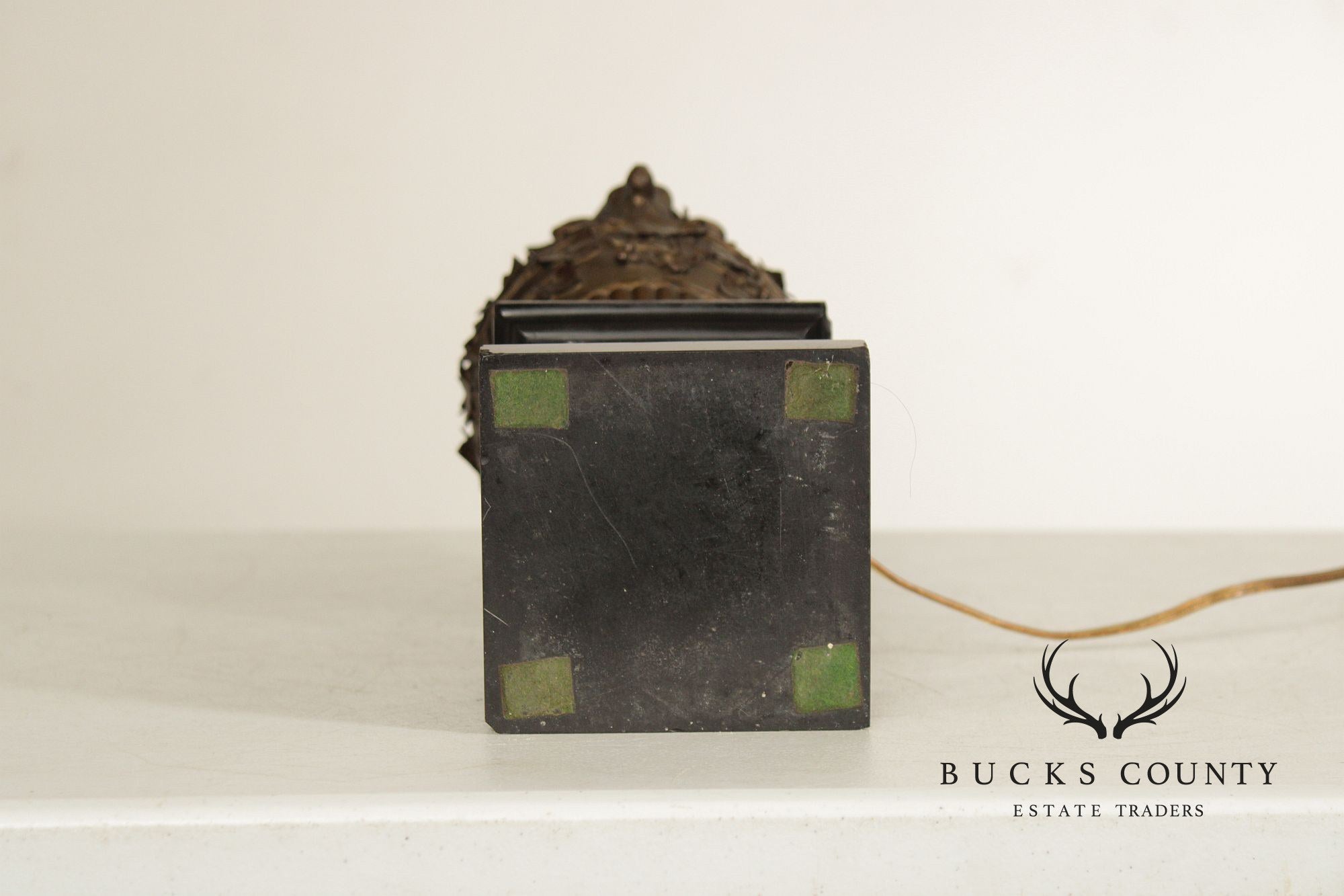 Benedetto Boschetti Classical Style Pair of Bronze Urn Table Lamps