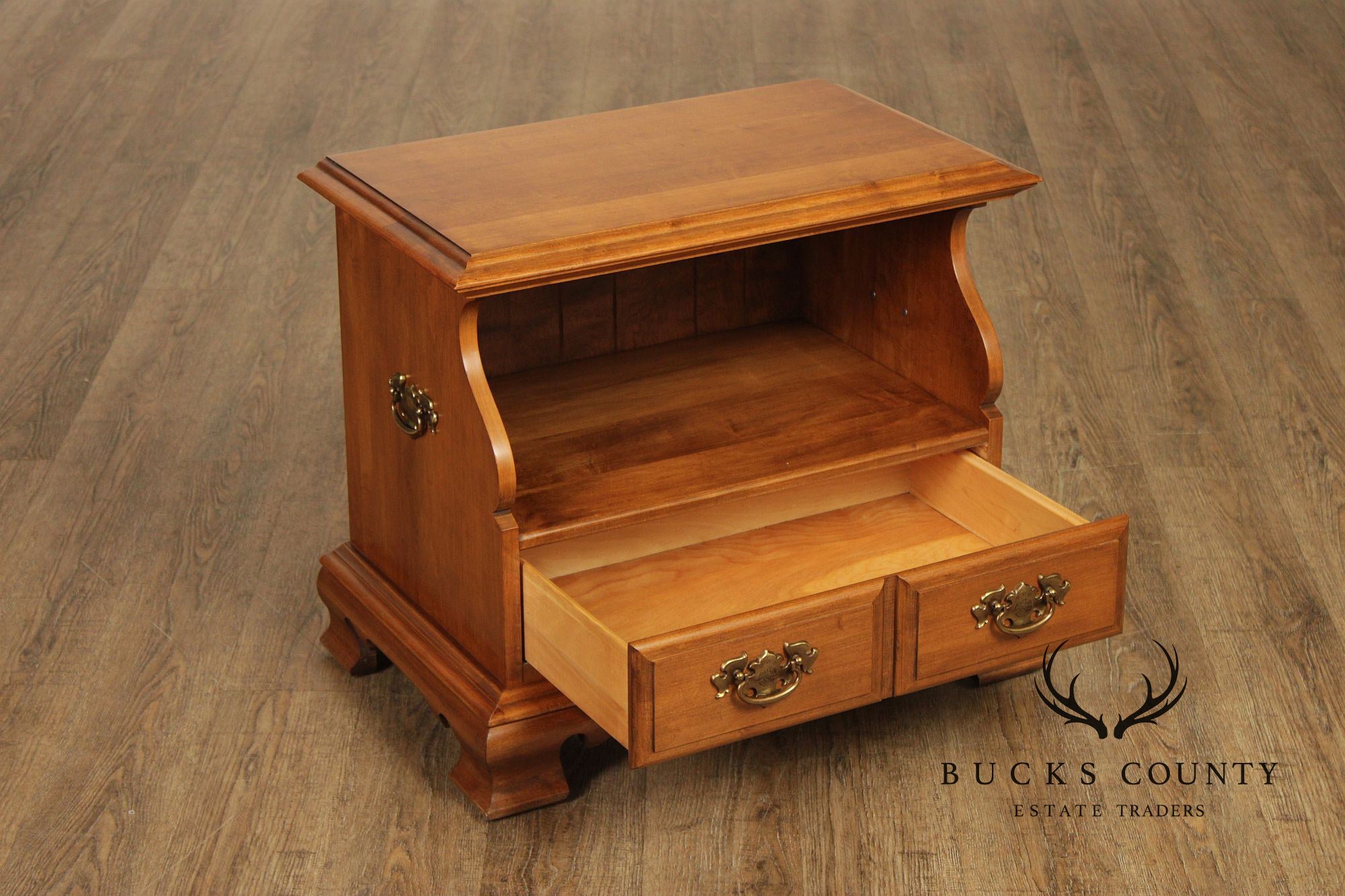 Sprague & Carleton Solid Maple Pair One Drawer Nightstands