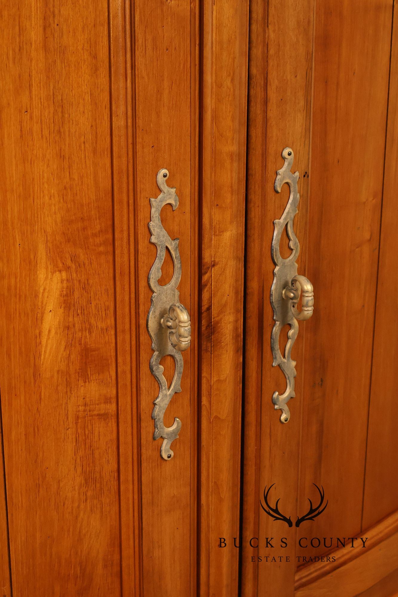 Ethan Allen French Country Style 'Legacy' Maple Bowfront Server