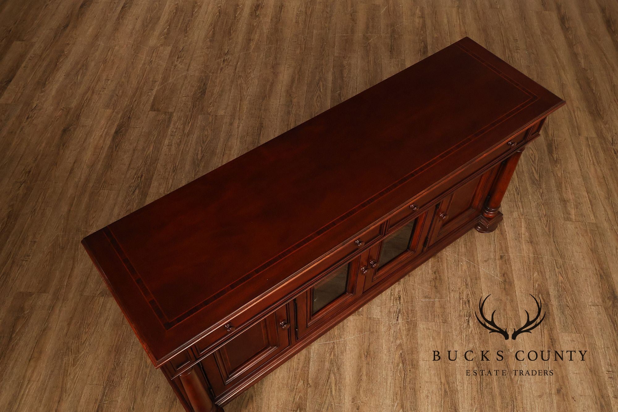 Thomasville Fredericksburg Transitional Style Entertainment Console Cabinet