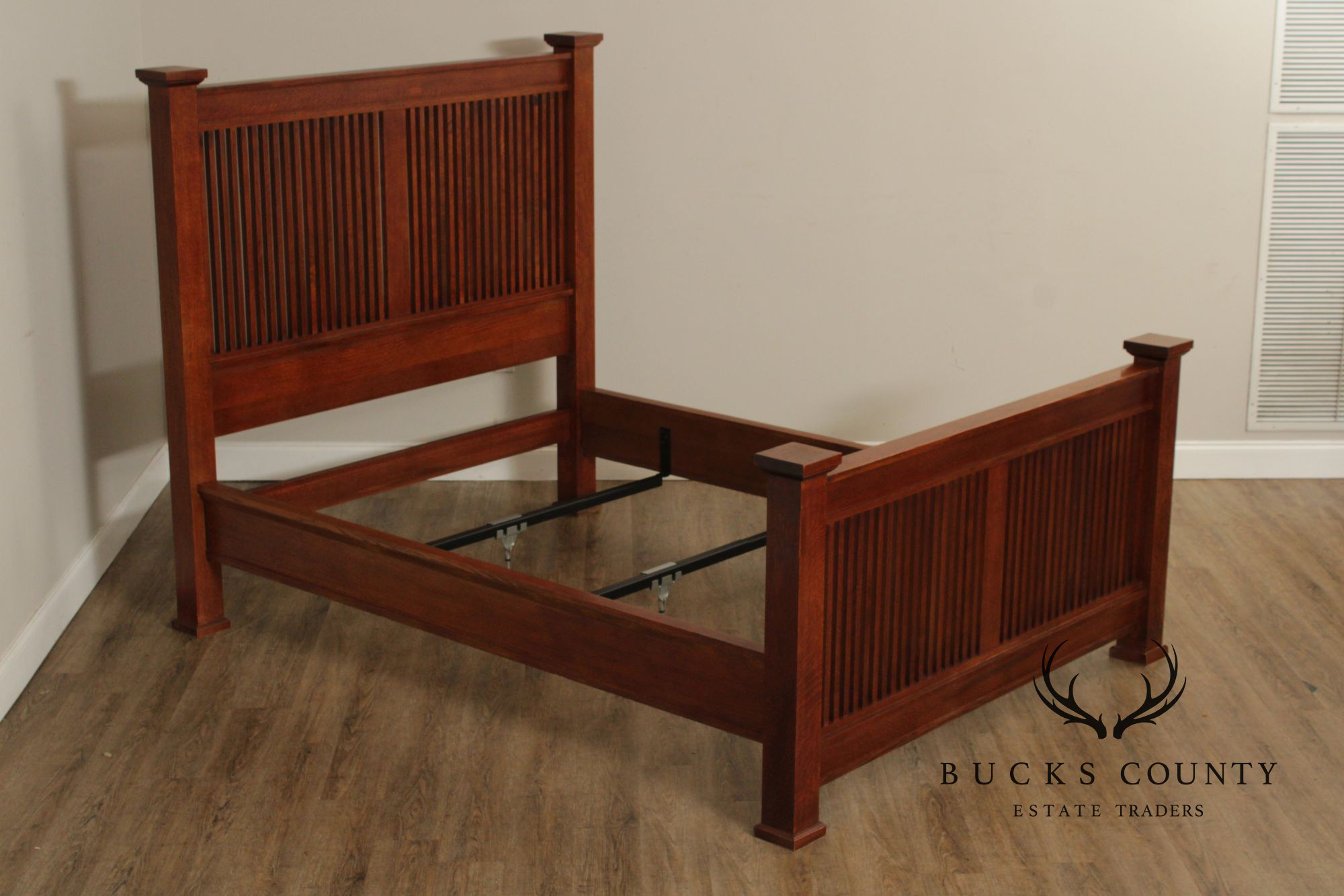 Stickley Mission Collection Queen Size Oak Prairie Spindle Bed