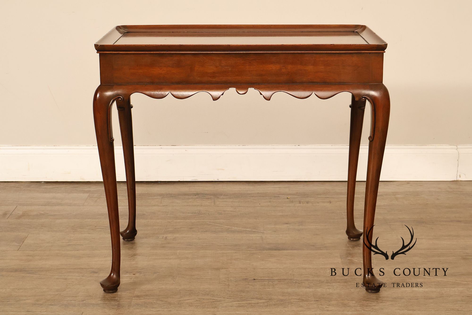 Kittinger Colonial Williamsburg Mahogany Queen Anne Tea Table