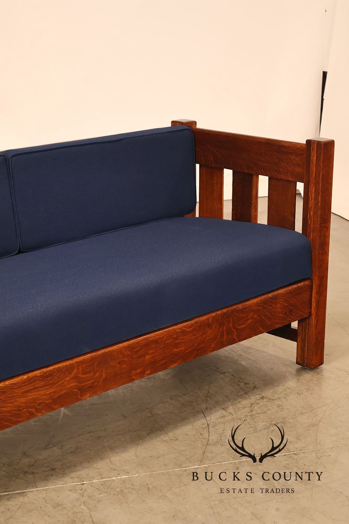 Phoenix Mission Style Quarter Sawn Oak Plank Sofa With Blue Cushions