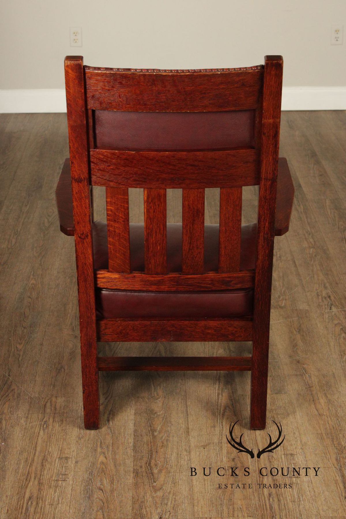 Antique Arts and Crafts Pair of Mission Oak Armchairs