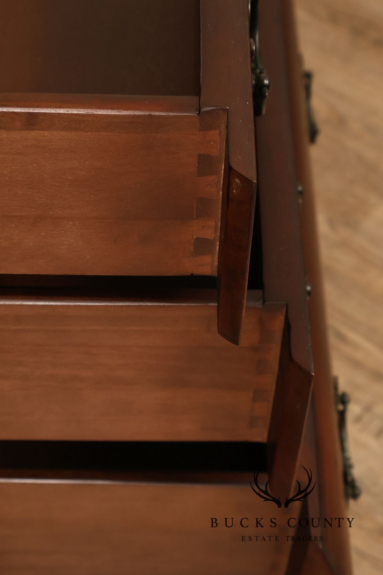 Ralph Lauren Signed Mahogany Bombe Chest Of Drawers