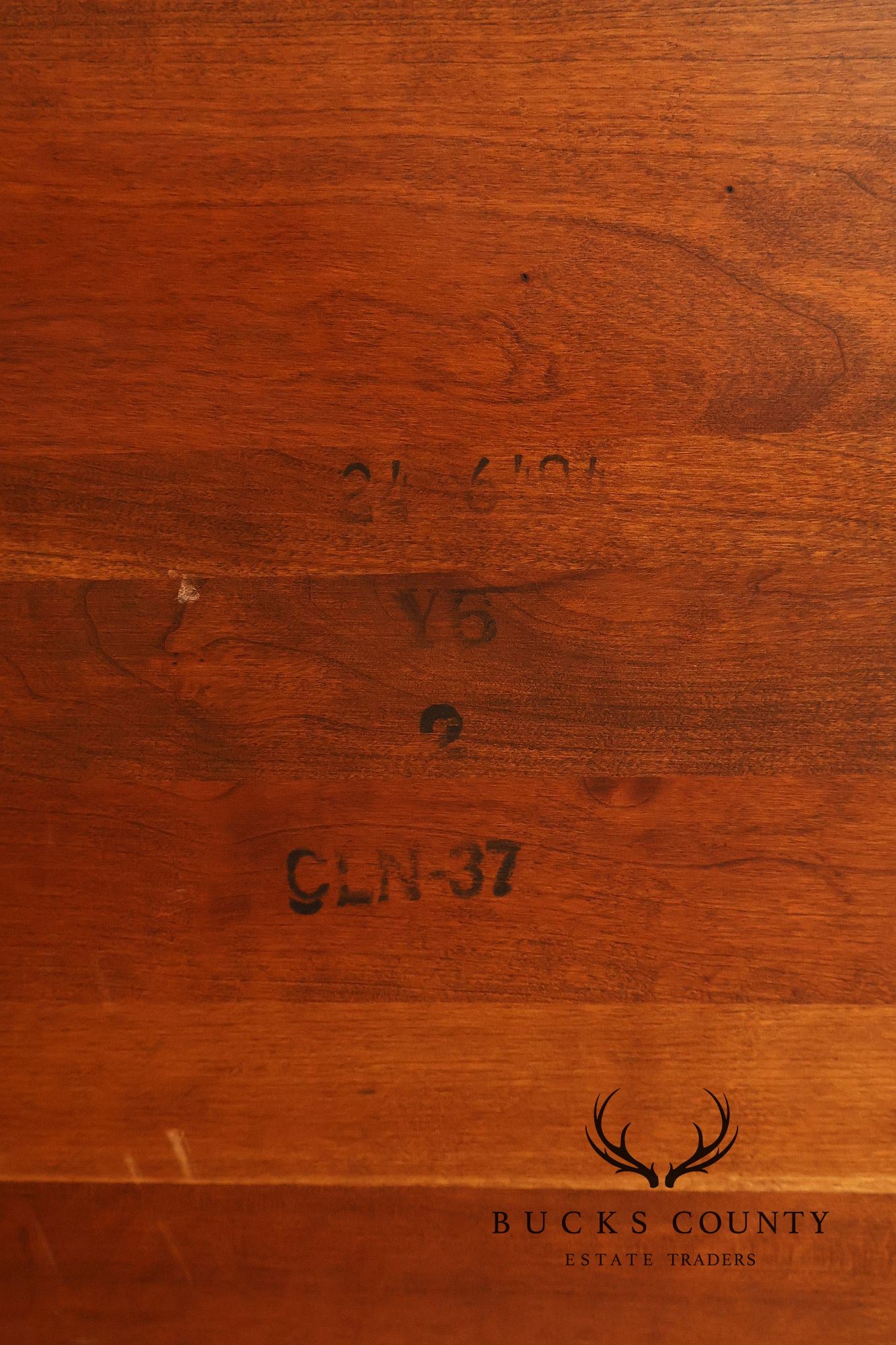Ethan Allen 'American Impressions' Expandable Cherry Dining Table