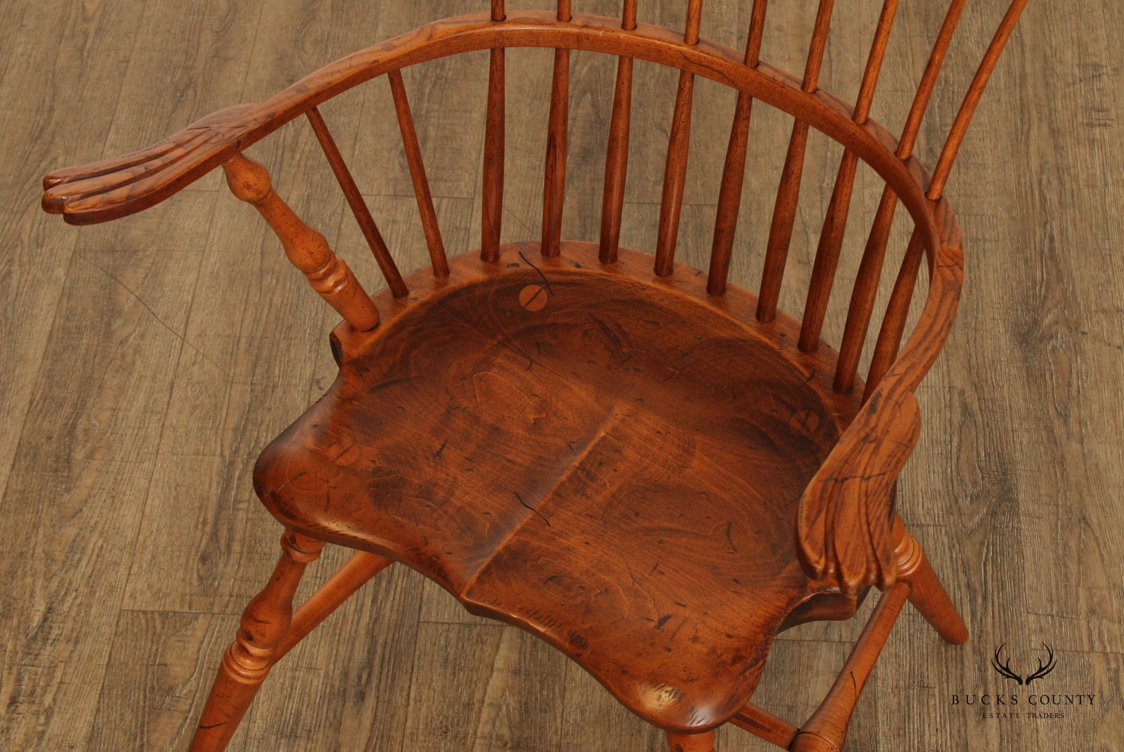 Reproduction Philadelphia Windsor Comb Back Arm Chair