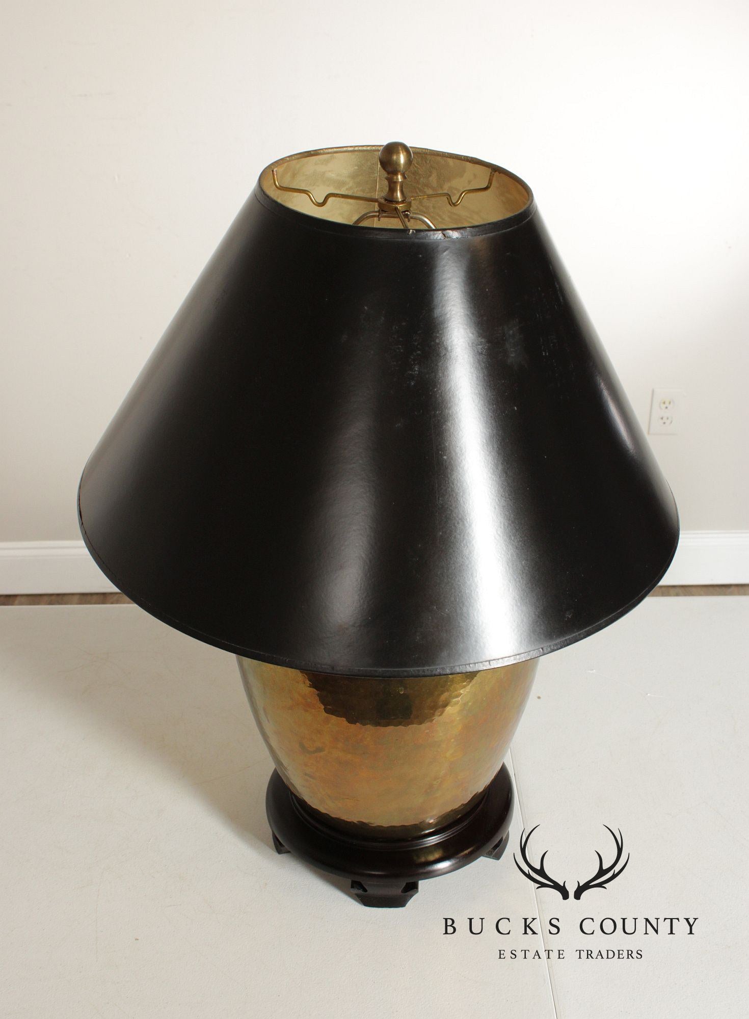 Hollywood Regency Style Hammered Brass Table Lamp