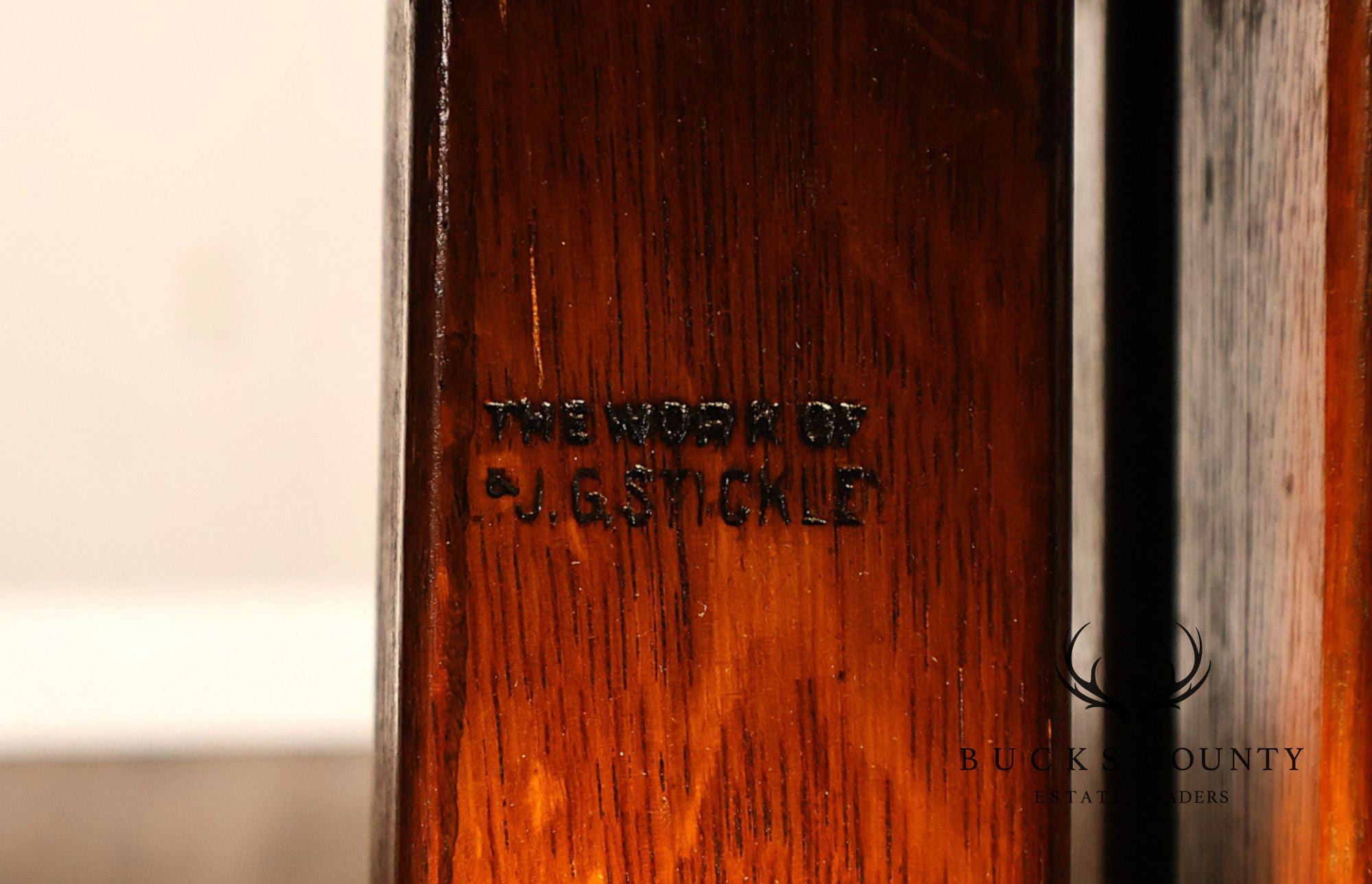 Antique L. & J.G. Stickley No. 716 Mission Oak Shoe Foot Round Dining Table