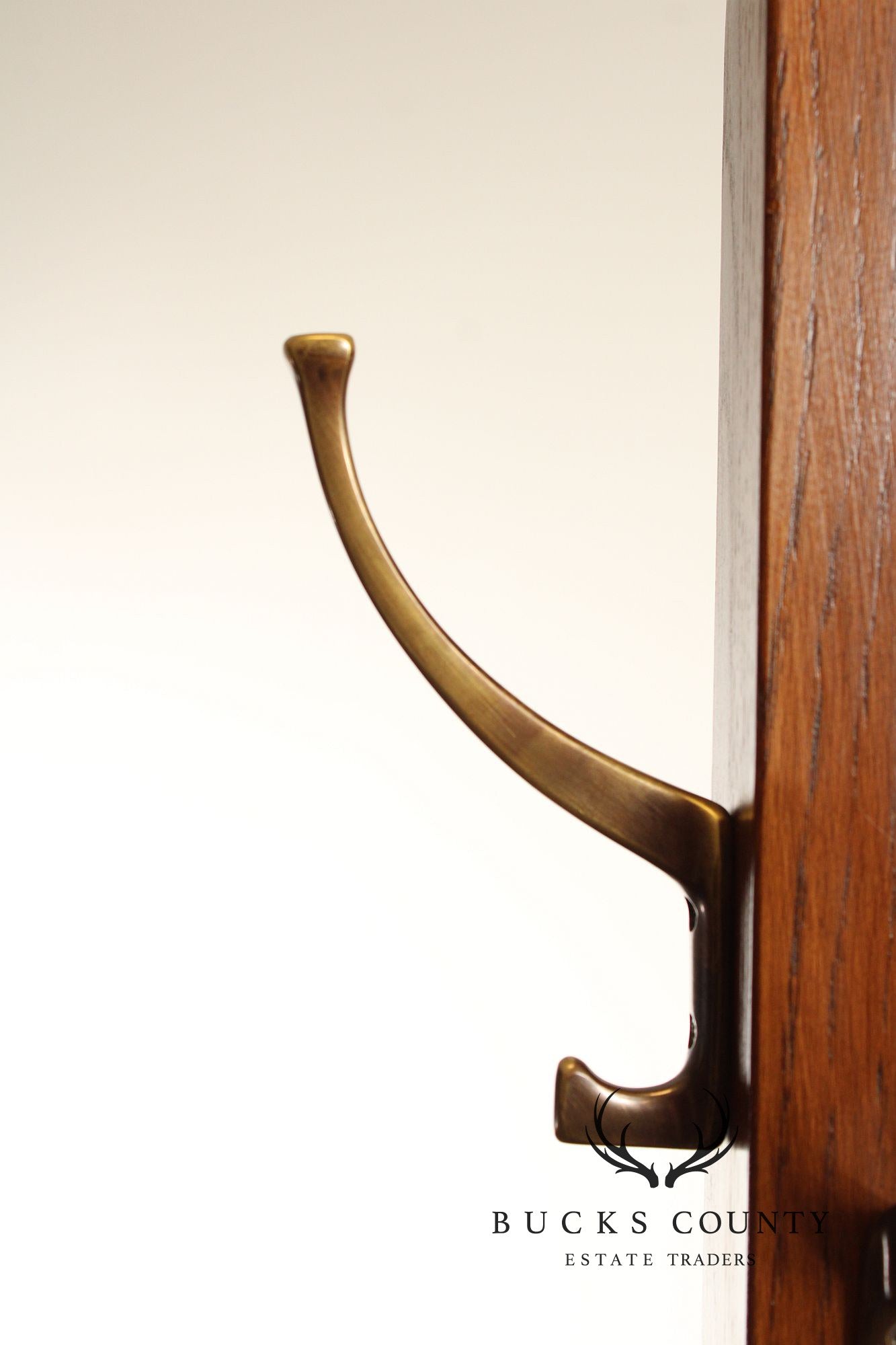 Stickley Mission Collection Oak Single Costumer Coat Rack