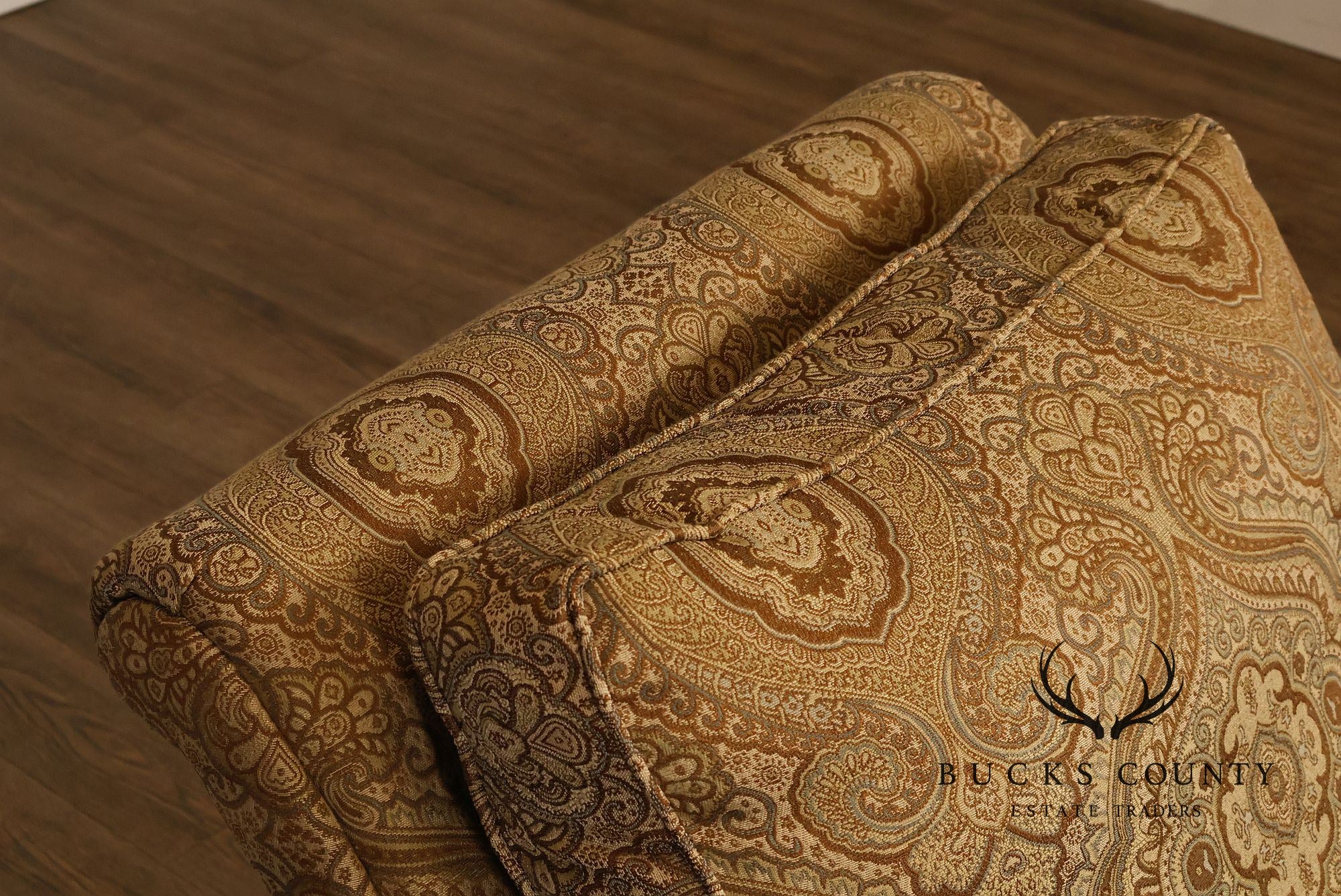 Bassett Traditional Style Upholstered Lounge Chair