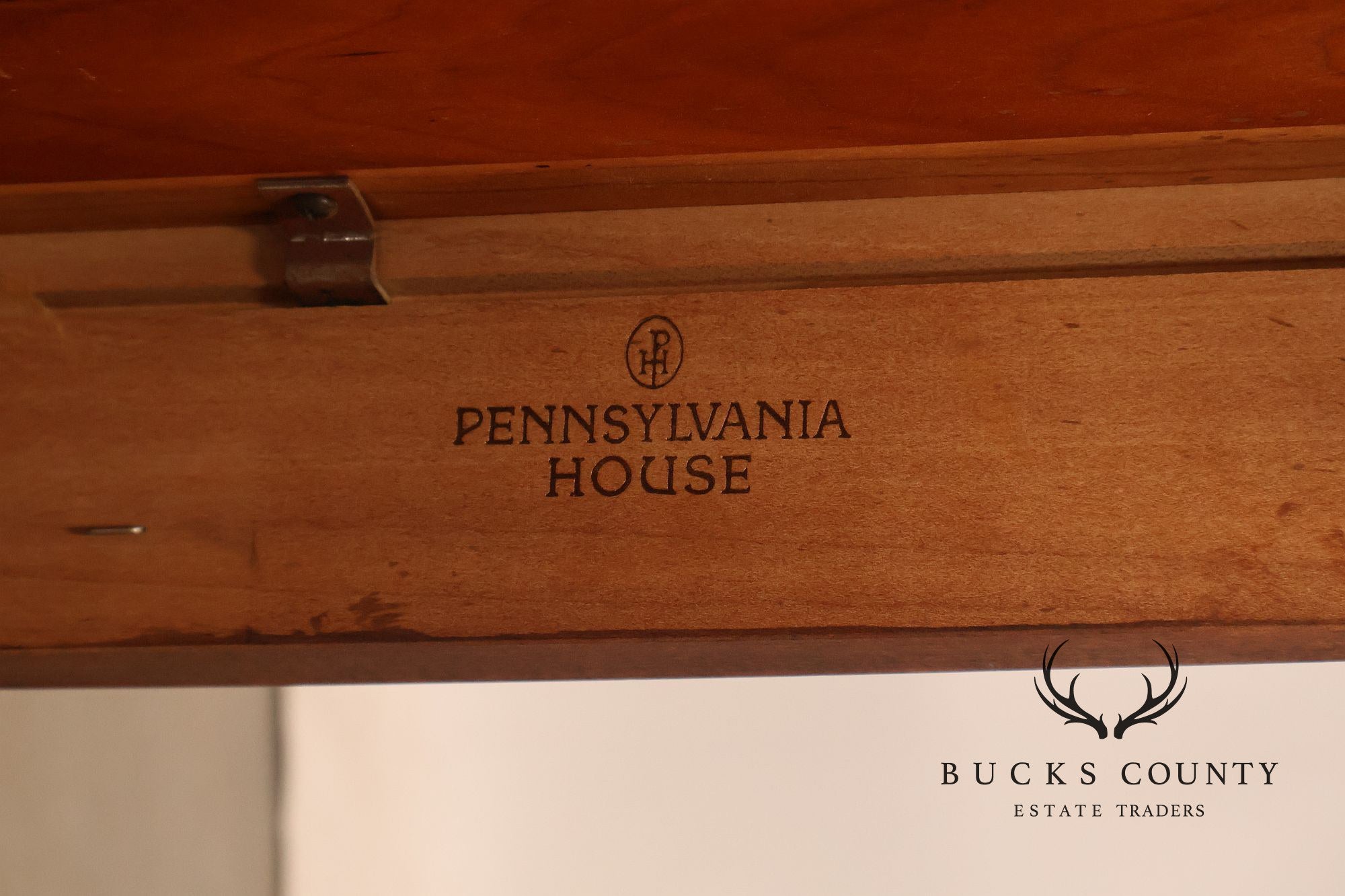 Pennsylvania House French Style Cherry Expandable Dining Table