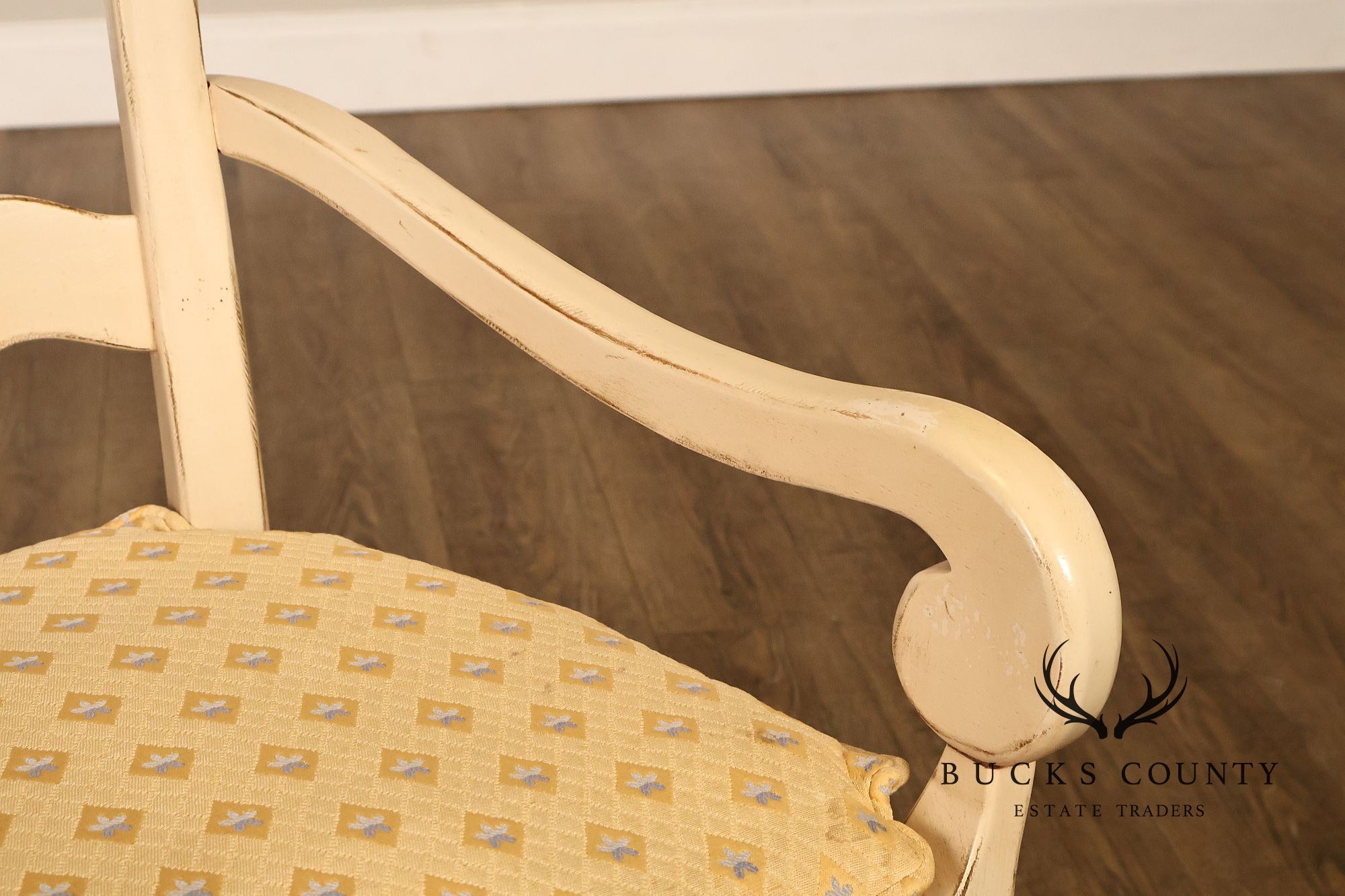 Drexel Heritage French Country Style Set of Eight Dining Chairs